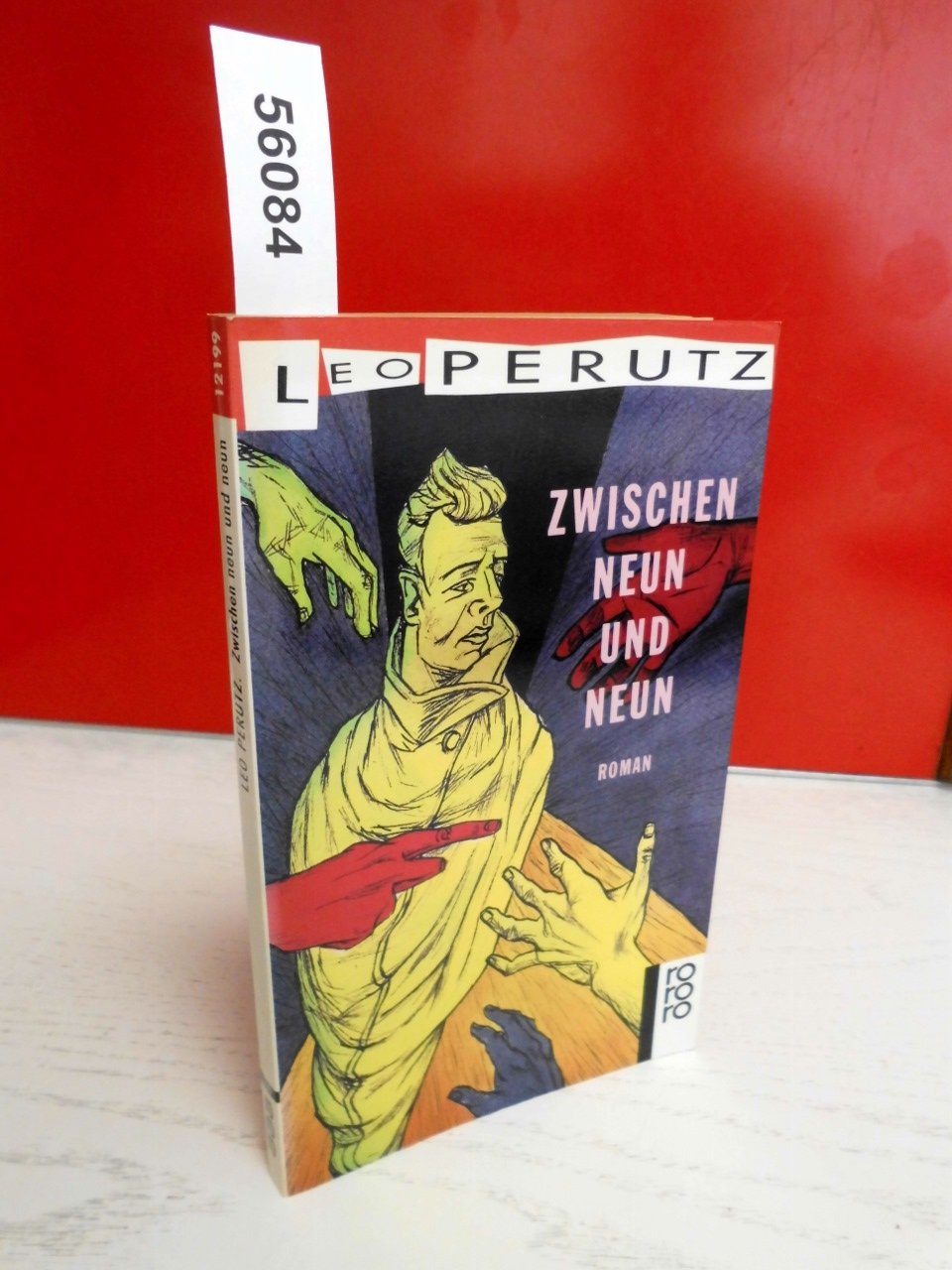 Zwischen neun und neun: Roman (rororo: Rowohlts Rotations Romane) Classics