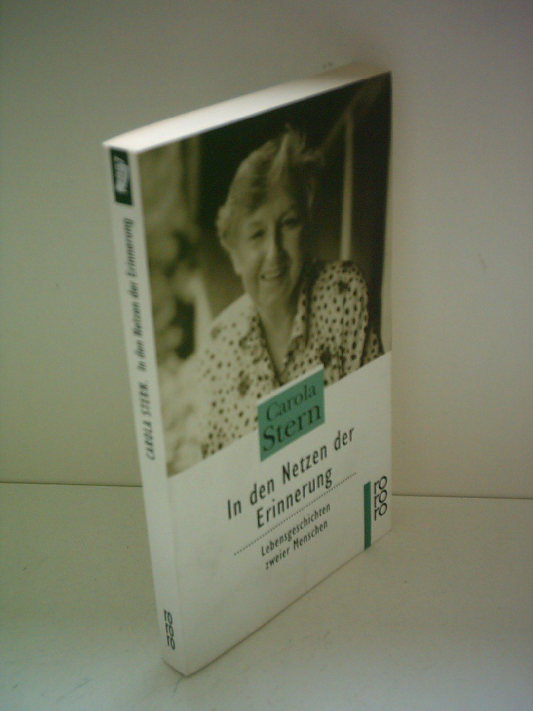 In den Netzen der Erinnerung: Lebensgeschichten zweier Menschen (rororo) Personalities