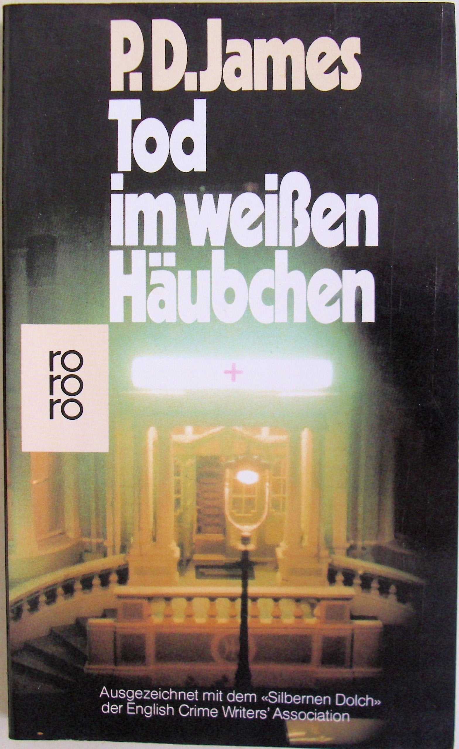 Tod im weissen Häubchen (rororo: Rowohlts Rotations Romane) Contemporary literature