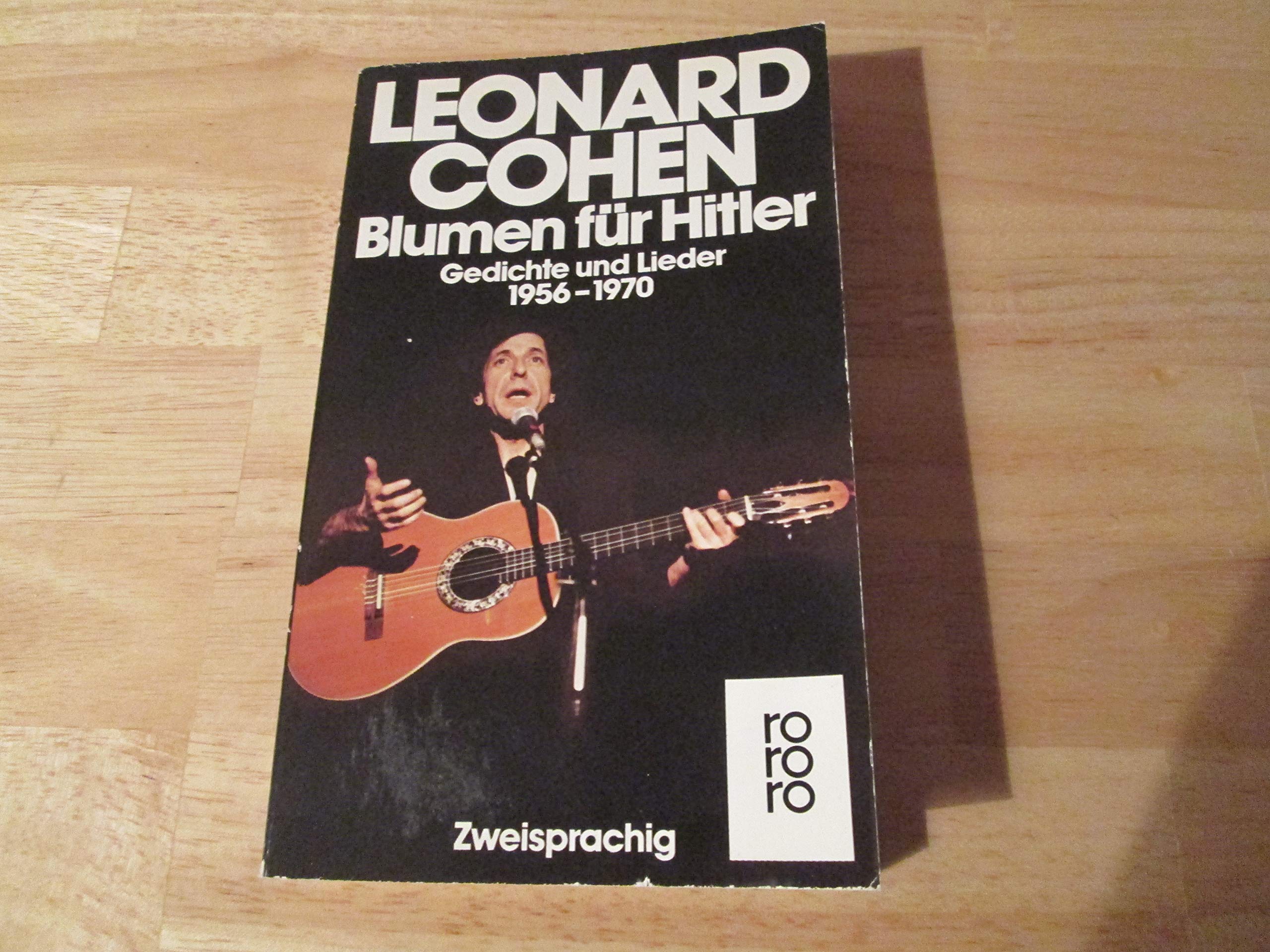 Blumen für Hitler. Gedichte und Lieder 1956-1970 Politics & History