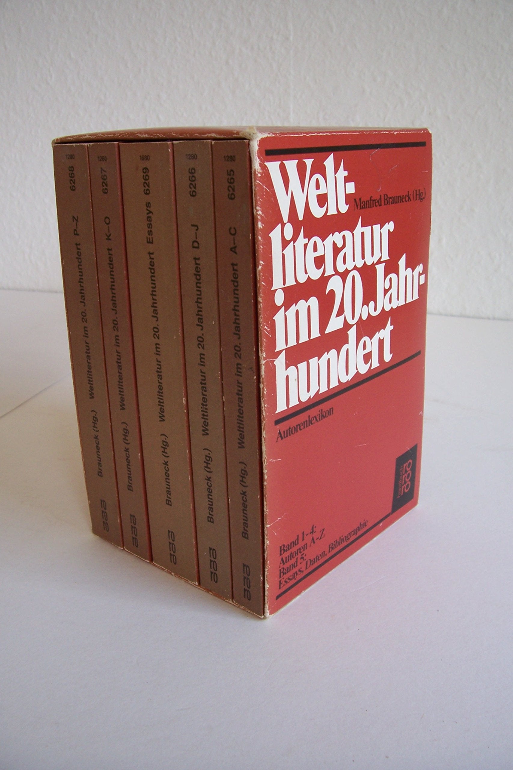 Weltliteratur im 20. Jahrhundert I. Autoren A - C. Books