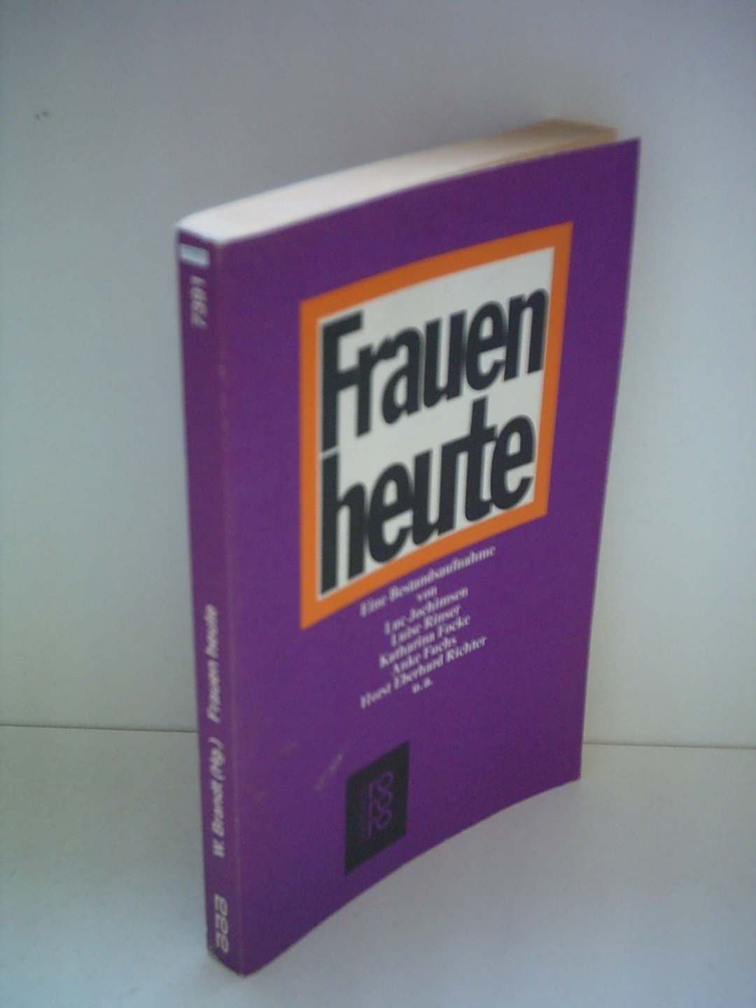 Frauen heute. Politics & History