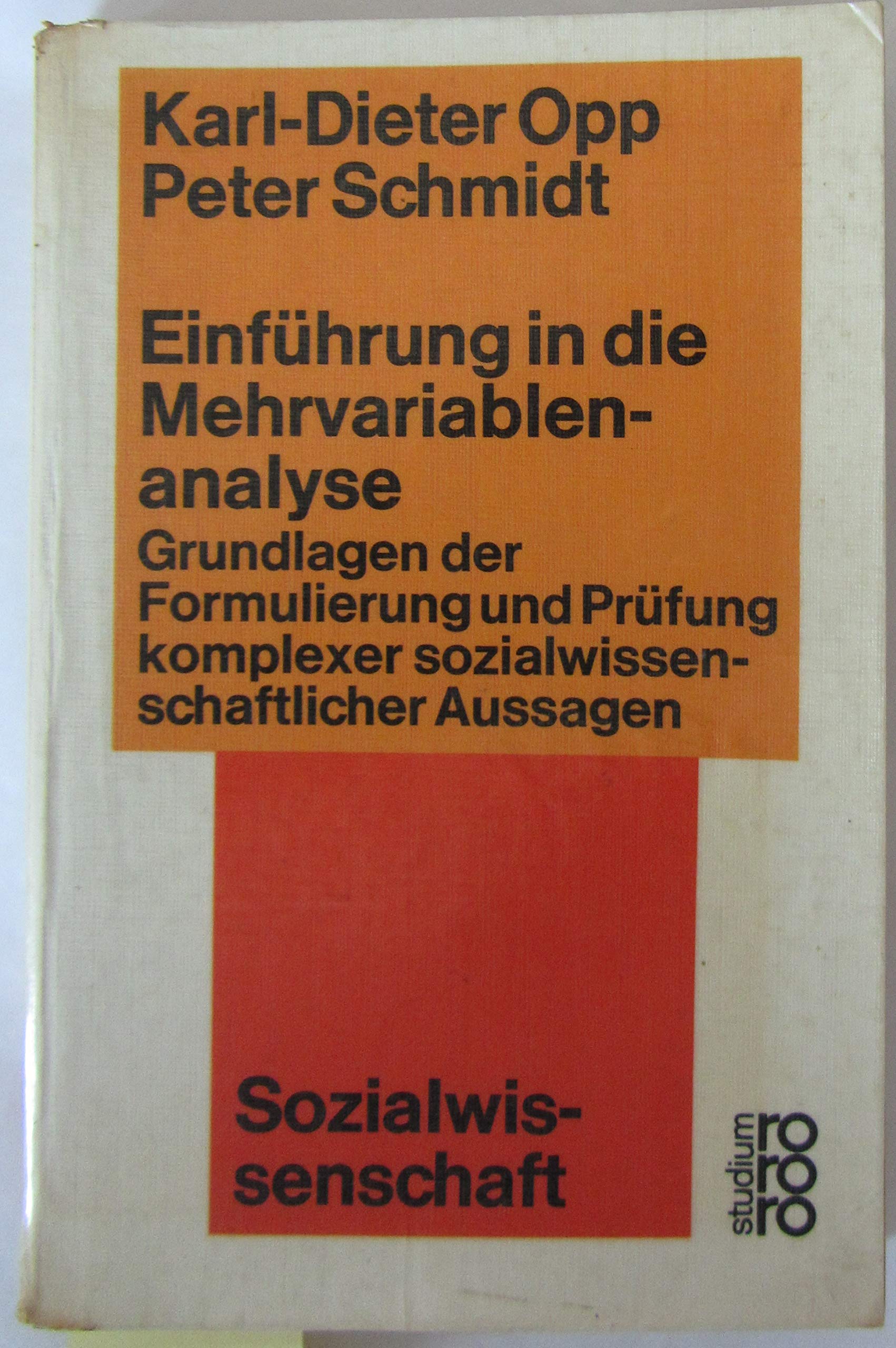 Einführung in die Mehrvariablenanalyse: Grundlagen der Formulierung und Prüfung komplexer sozialwissenschaftlicher Aussagen Books