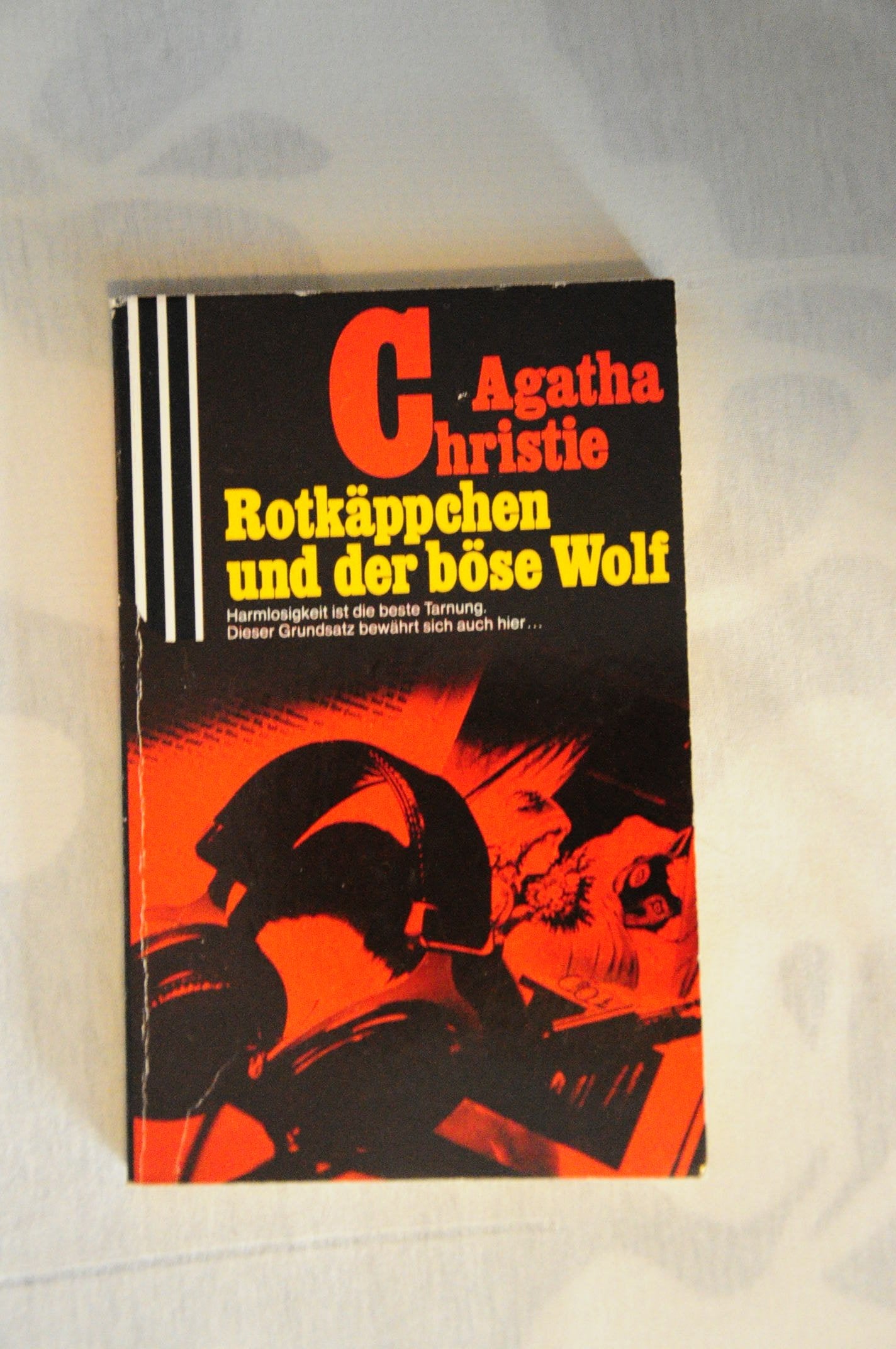 Rotkäppchen und der böse Wolf (Scherz Krimi) Crime & Thrillers