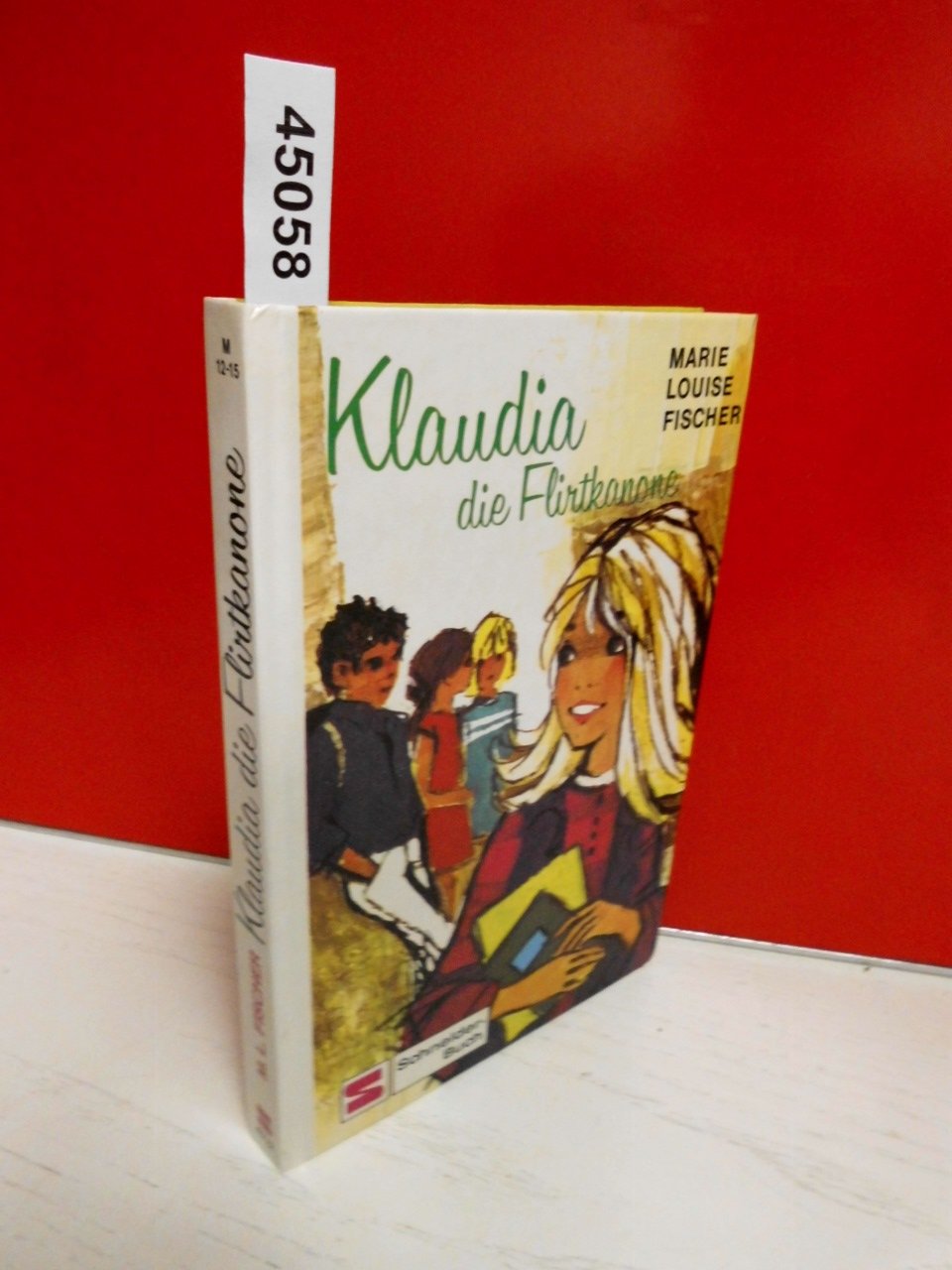 Klaudia die Flrtkanone. Politics & History