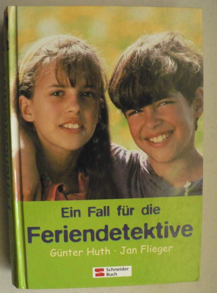 Ein Fall für die Feriendetektive: Entführung auf See /Das Amulett des Sonnengottes /Das Labyrinth in den Klippen (Club Paradiso) Books