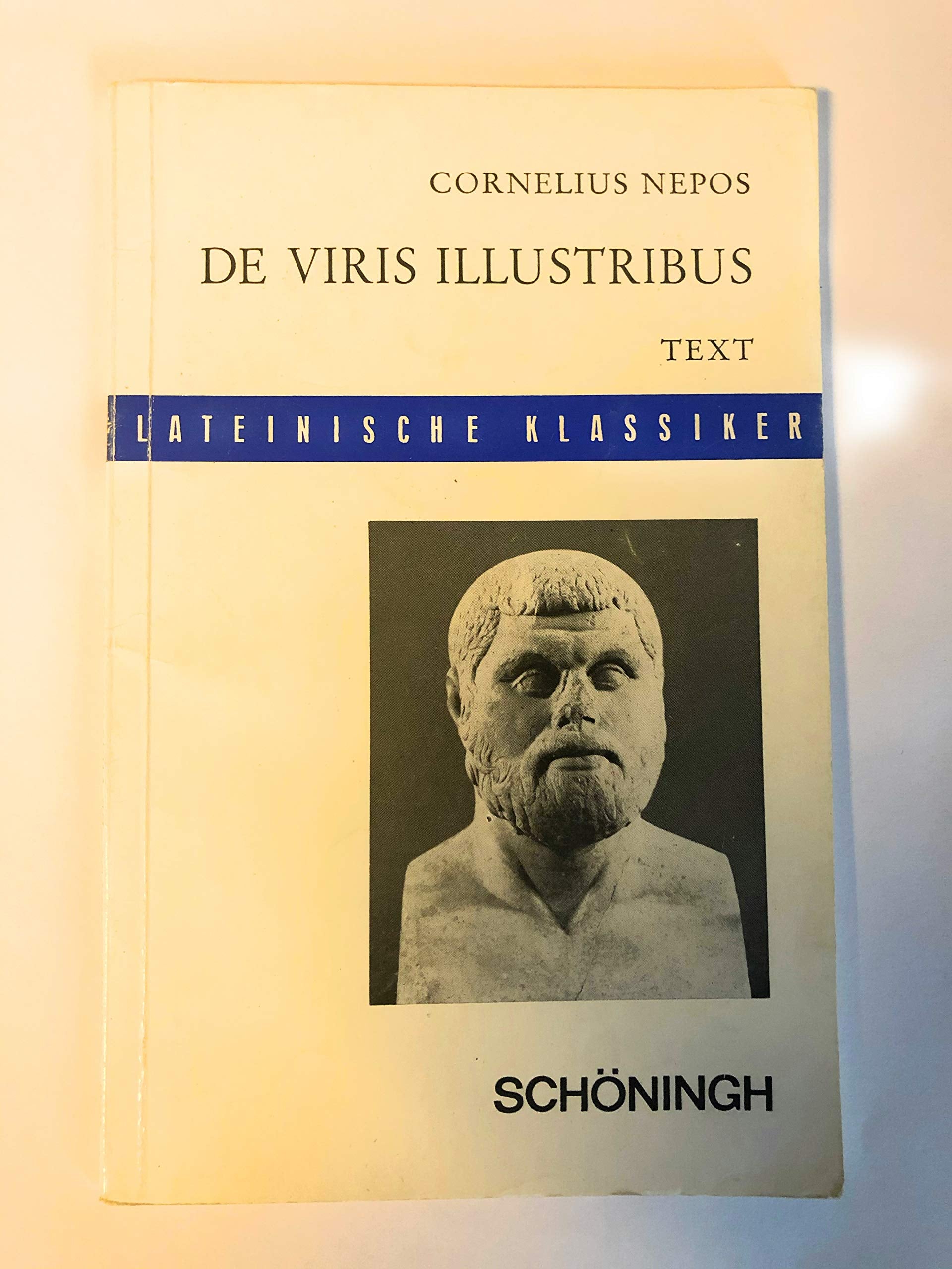 de viris illustribus - Text (Auswahl) Politics & History books