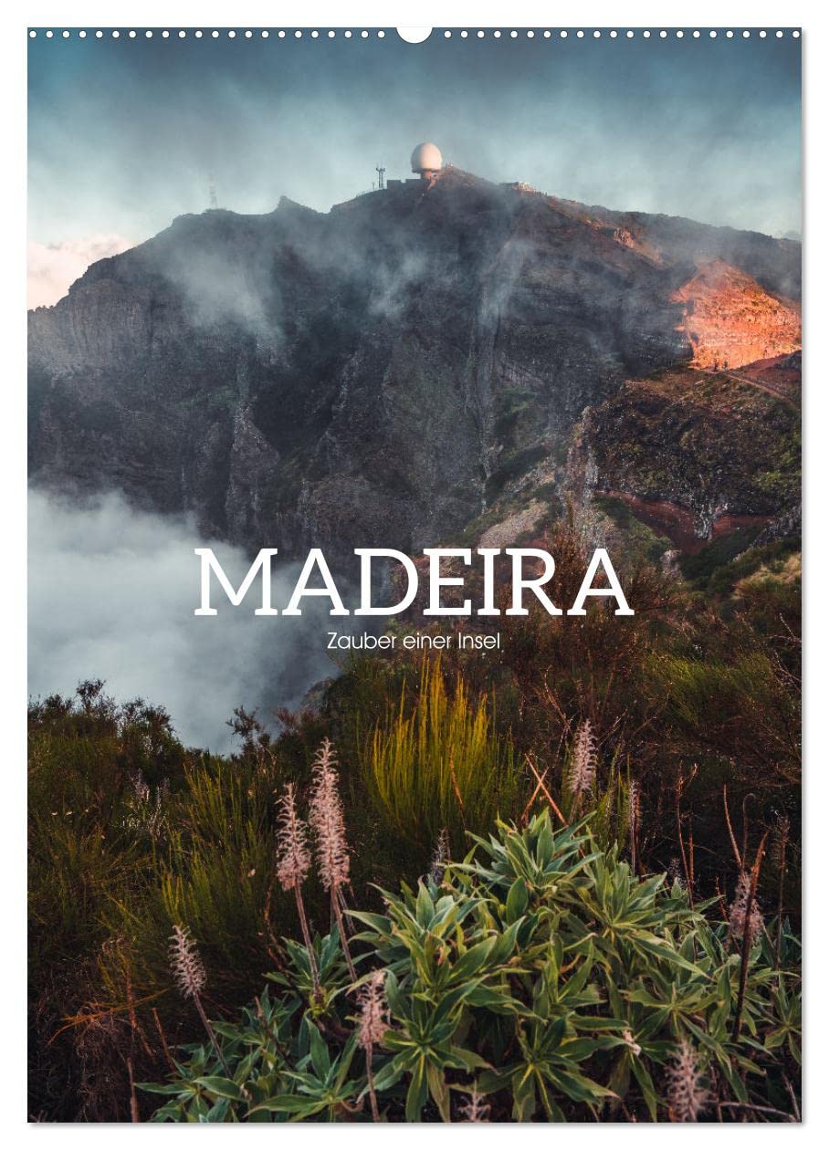 Madeira - Zauber einer Insel (Wandkalender 2026 DIN A2 hoch), CALVENDO Monatskalender Leisure, Home & Garden