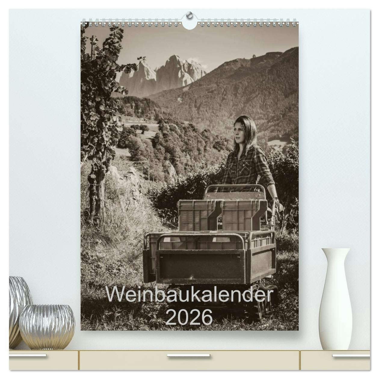 Weinbaukalender 2026 (hochwertiger Premium Wandkalender 2026 DIN A2 hoch), Kunstdruck in Hochglanz: Weinbäuerin bei der Arbeit (CALVENDO Erotik) Calendars