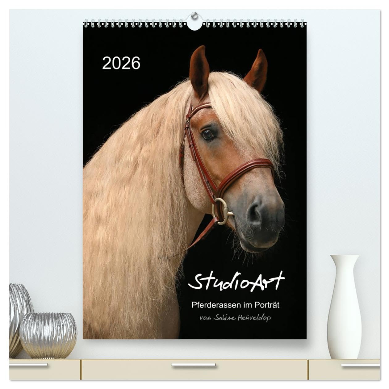 StudioArt Pferderassen im Porträt (hochwertiger Premium Wandkalender 2026 DIN A2 hoch), Kunstdruck in Hochglanz: Pferdeporträts mit Studiocharakter (CALVENDO Tiere) Natural Sciences