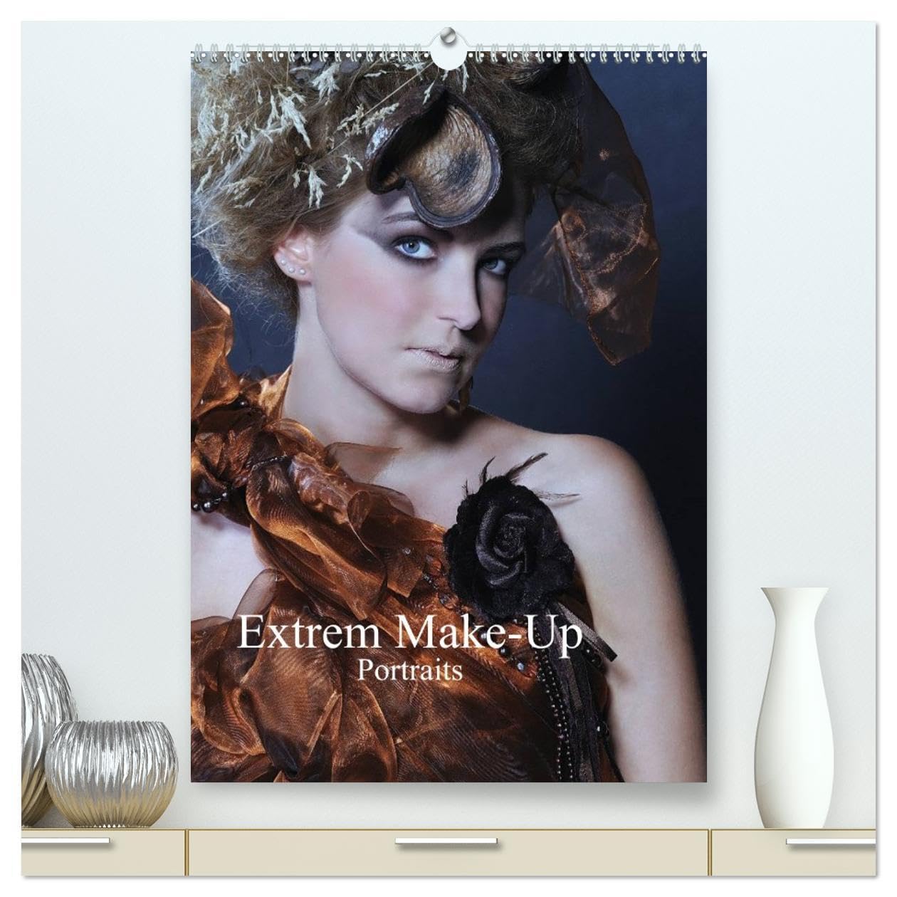 Extrem Make-Up Portraits (hochwertiger Premium Wandkalender 2026 DIN A2 hoch), Kunstdruck in Hochglanz: Extremes Make Up und schöne Gesichter (CALVENDO Menschen) Photography