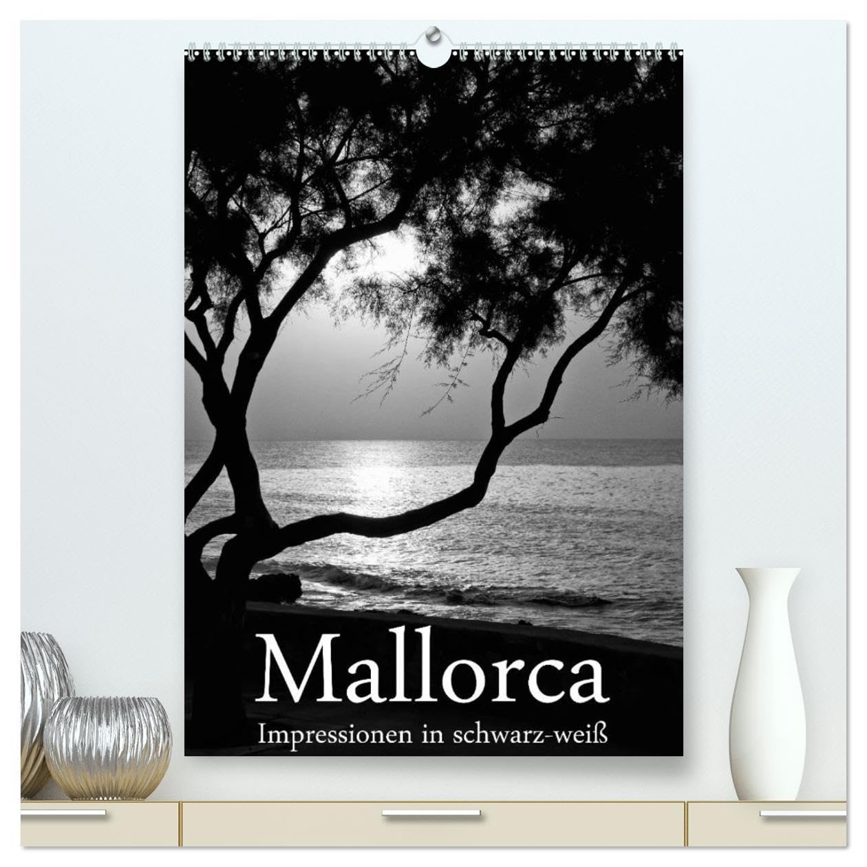 Mallorca Impressionen in schwarz-weiß (hochwertiger Premium Wandkalender 2026 DIN A2 hoch), Kunstdruck in Hochglanz: Mallorca Kalender in schwarz-weiß (CALVENDO Natur) Photography