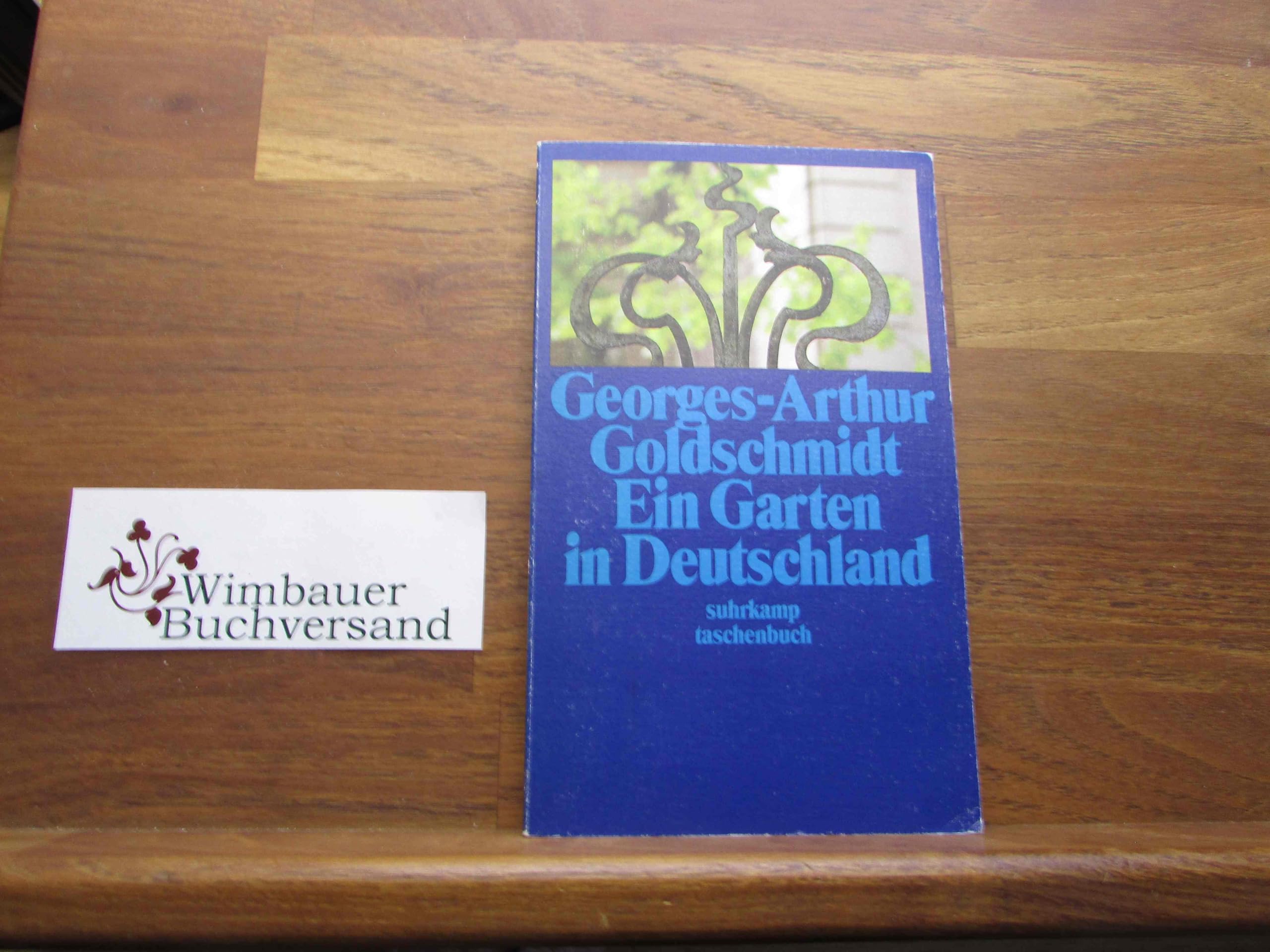 Ein Garten in Deutschland: Erzählung (Suhrkamp Taschenbücher) Leisure, Home & Garden