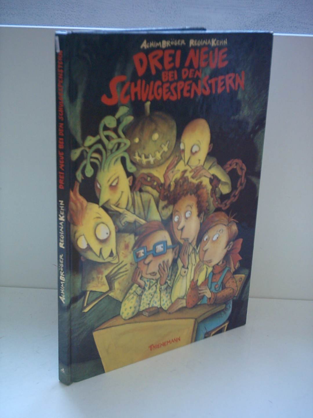 Drei Neue bei den Schulgespenstern Novels & Short Stories