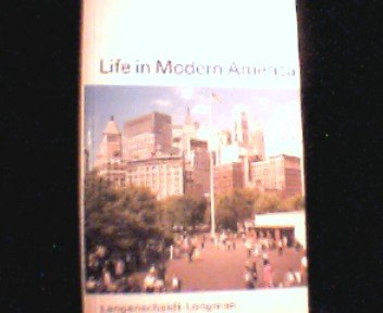 Life in modern America Books