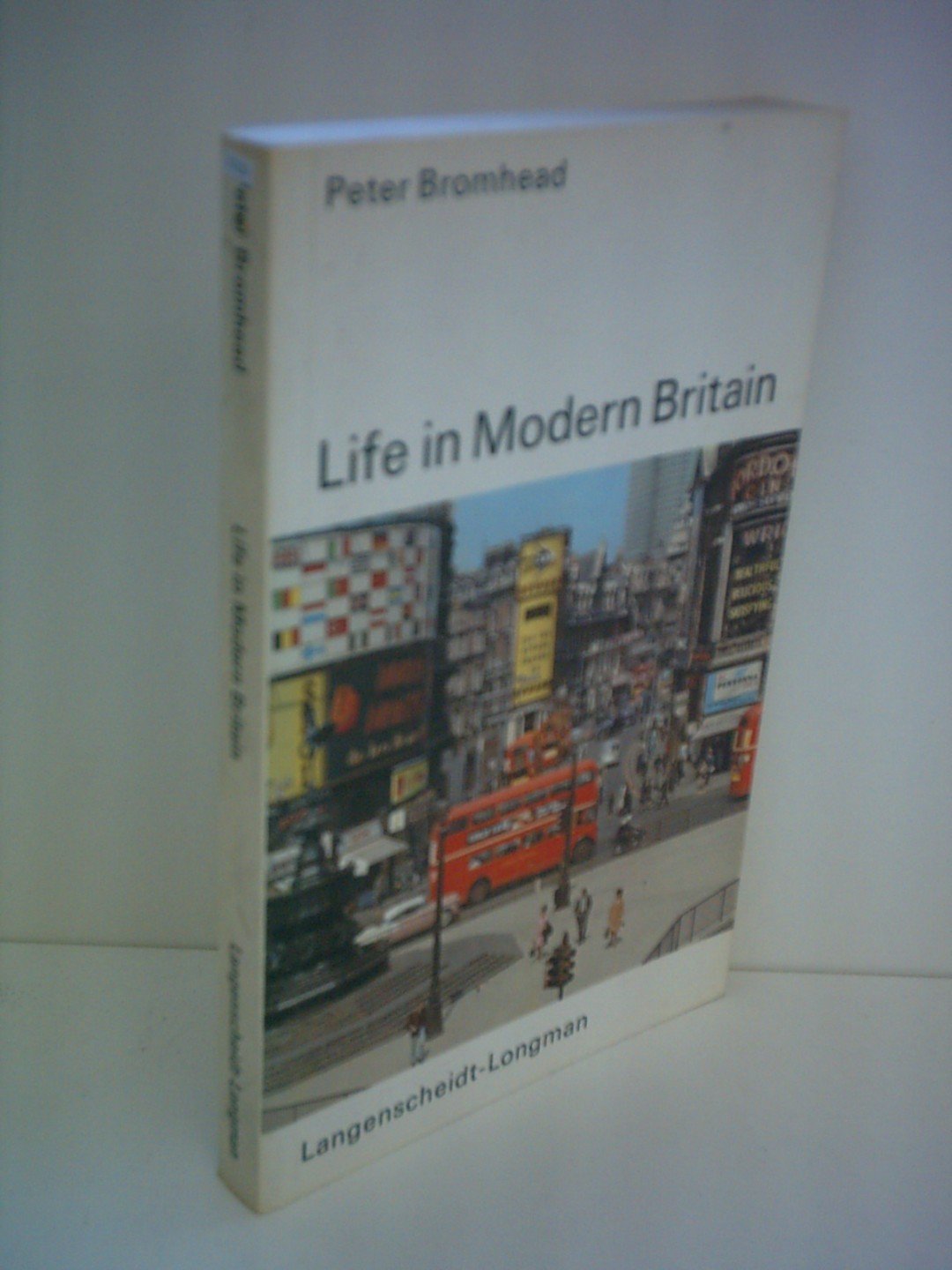 Peter Bromhead: Life in Modern Britain Books