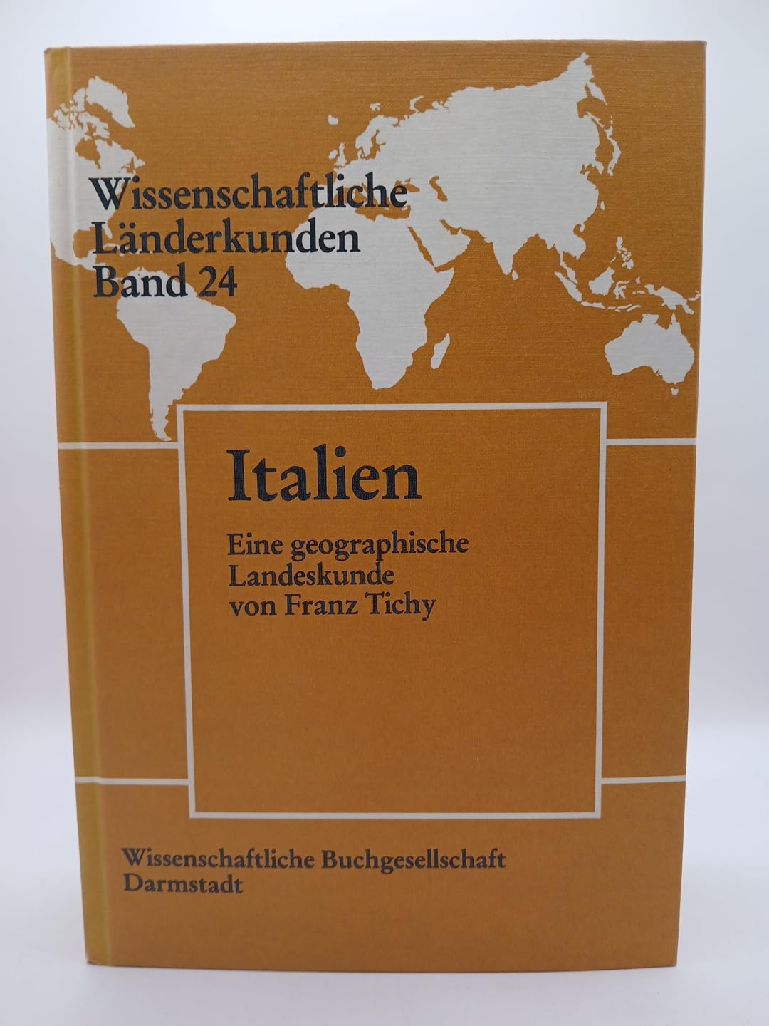 Italien - Eine geographische Landeskunde. Travel