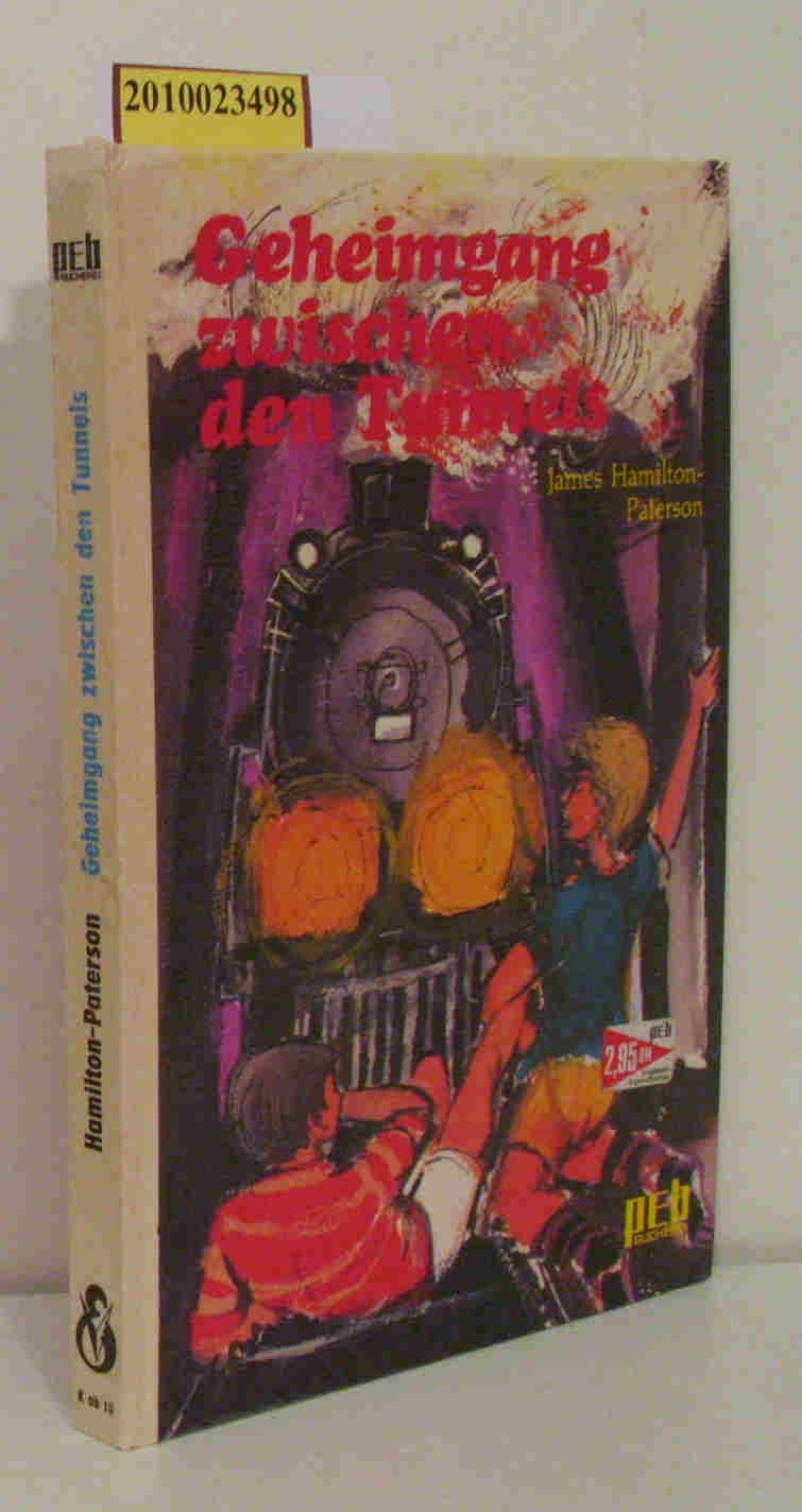 Geheimgang zwischen den Tunnels. Books