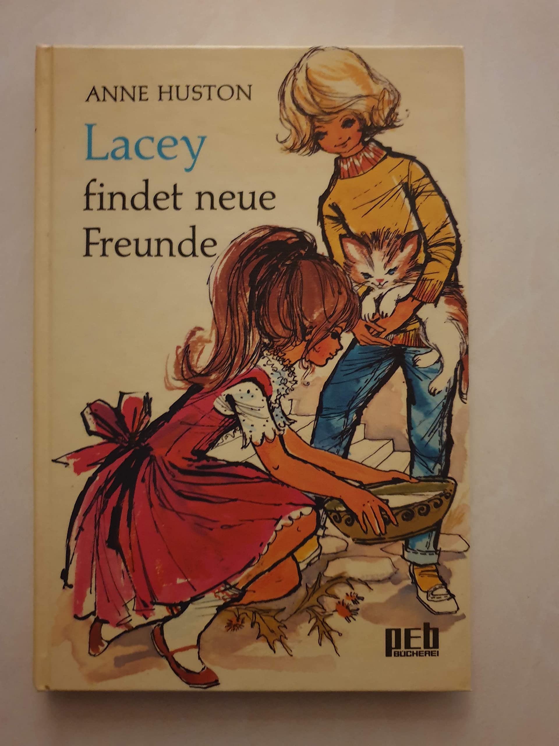 Lacey findet neue Freunde. Books