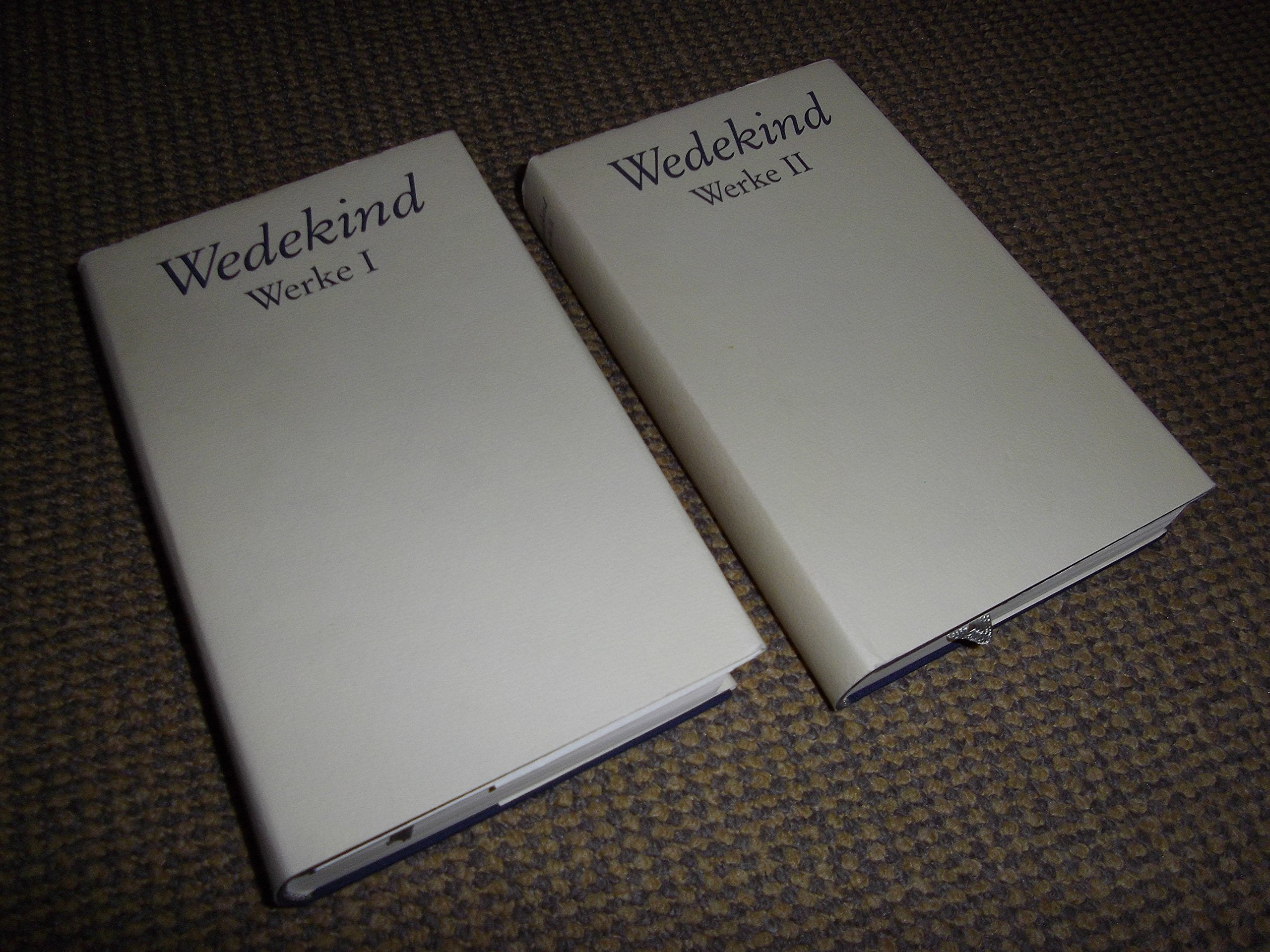 Werke / Bd 1: Gedichte und Lieder /Prosa /Frühlingserwachen und die Lulu-Dramen. Bd 2: Der Marquis von Keith /Karl Hetmann /Musik /Die Zensur /Schloss ... (Artemis & Winkler - Winkler Weltliteratur) Fiction Books