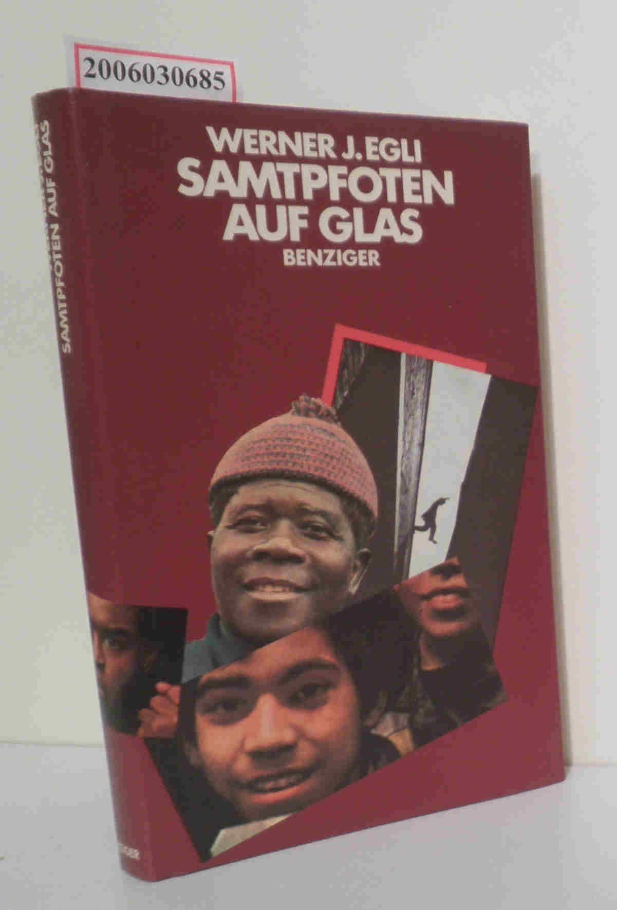 Product Image: Samtpfoten aus Glas