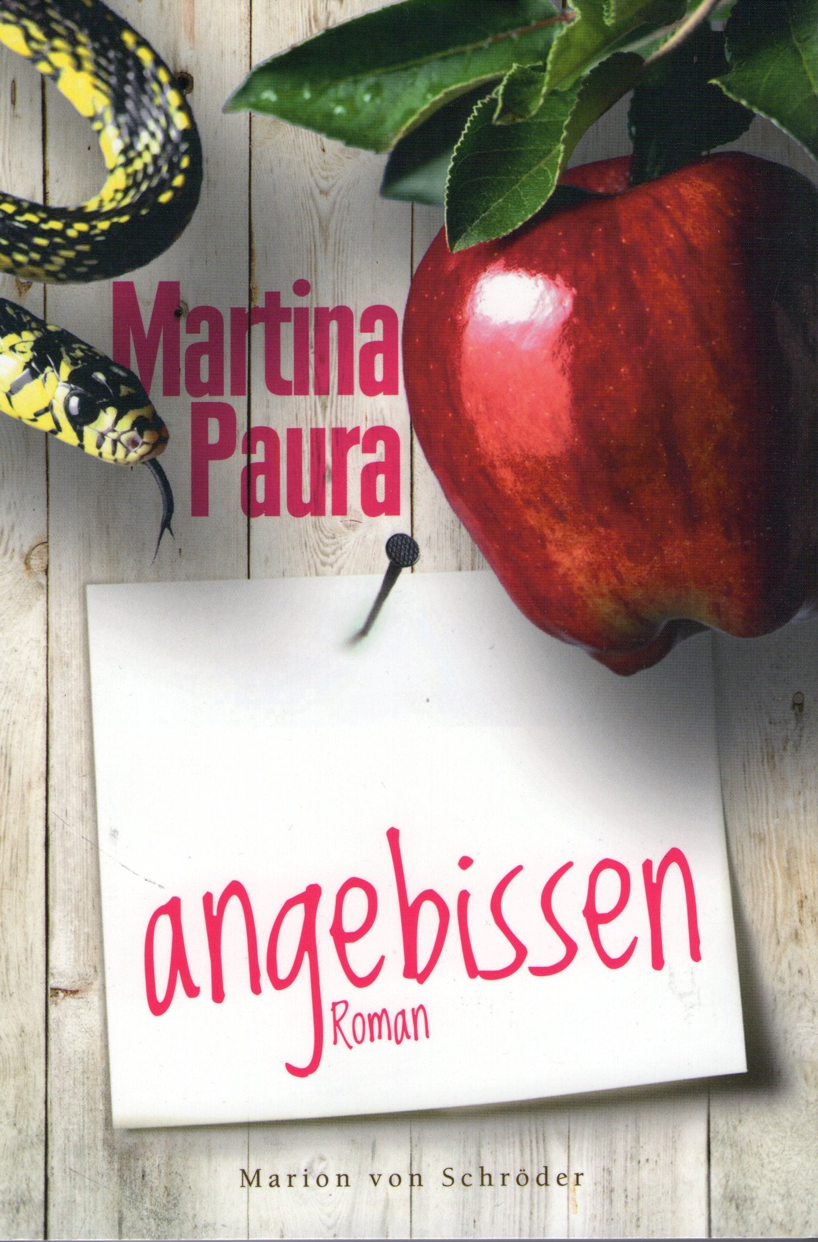 Angebissen: Roman Contemporary literature