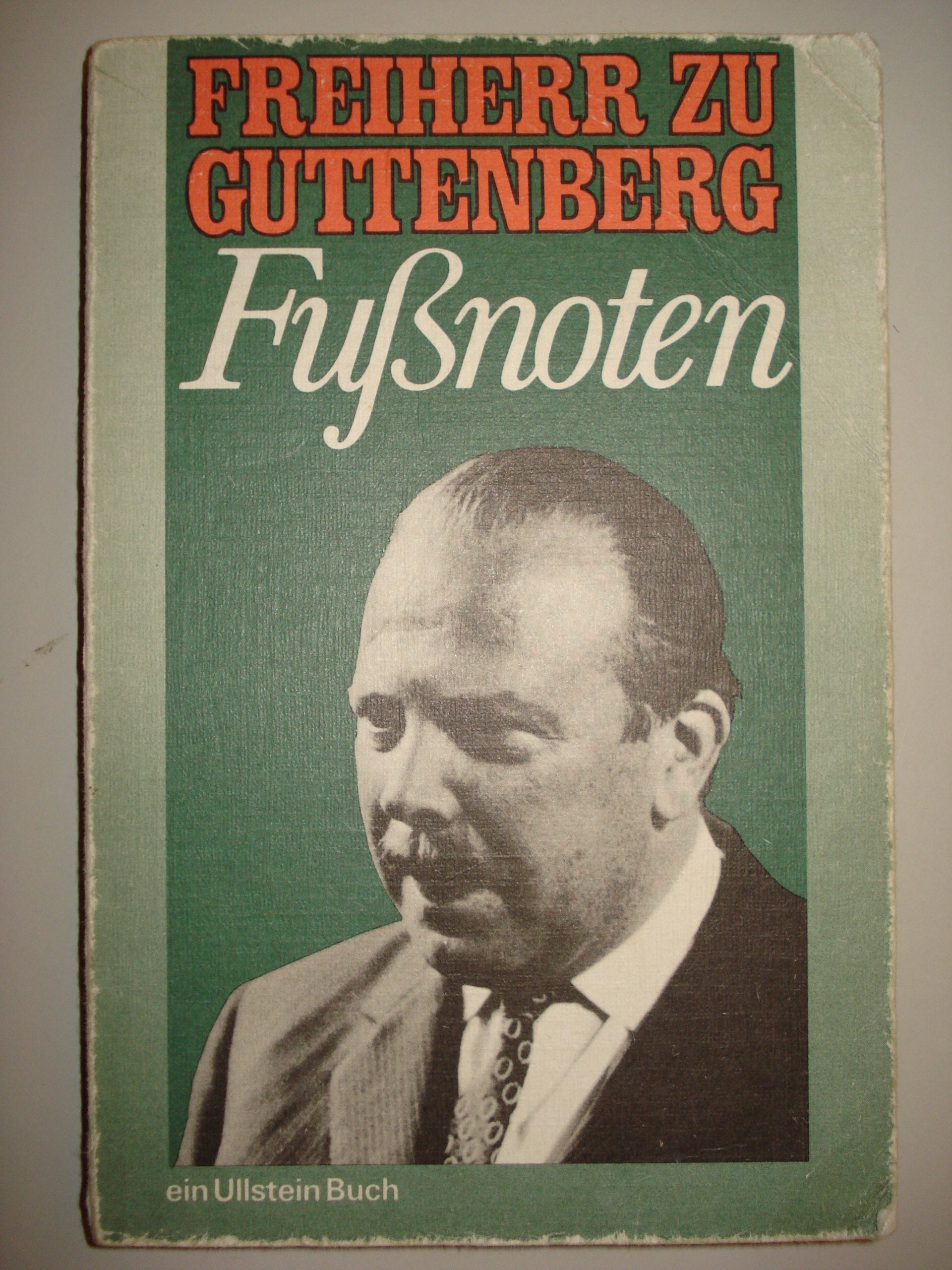 Fußnoten Politics & History