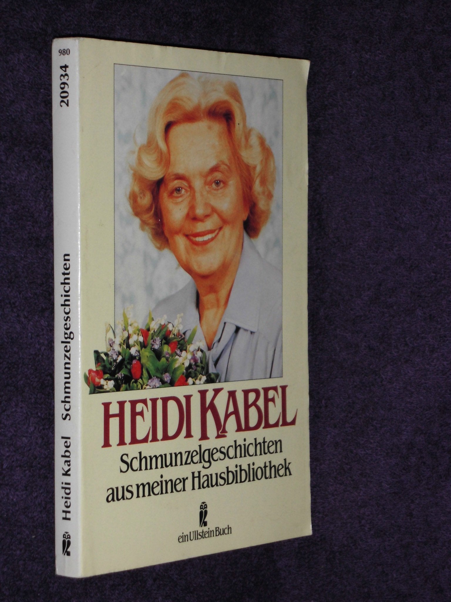 Schmunzelgeschichten aus meiner Hausbibliothek. Books