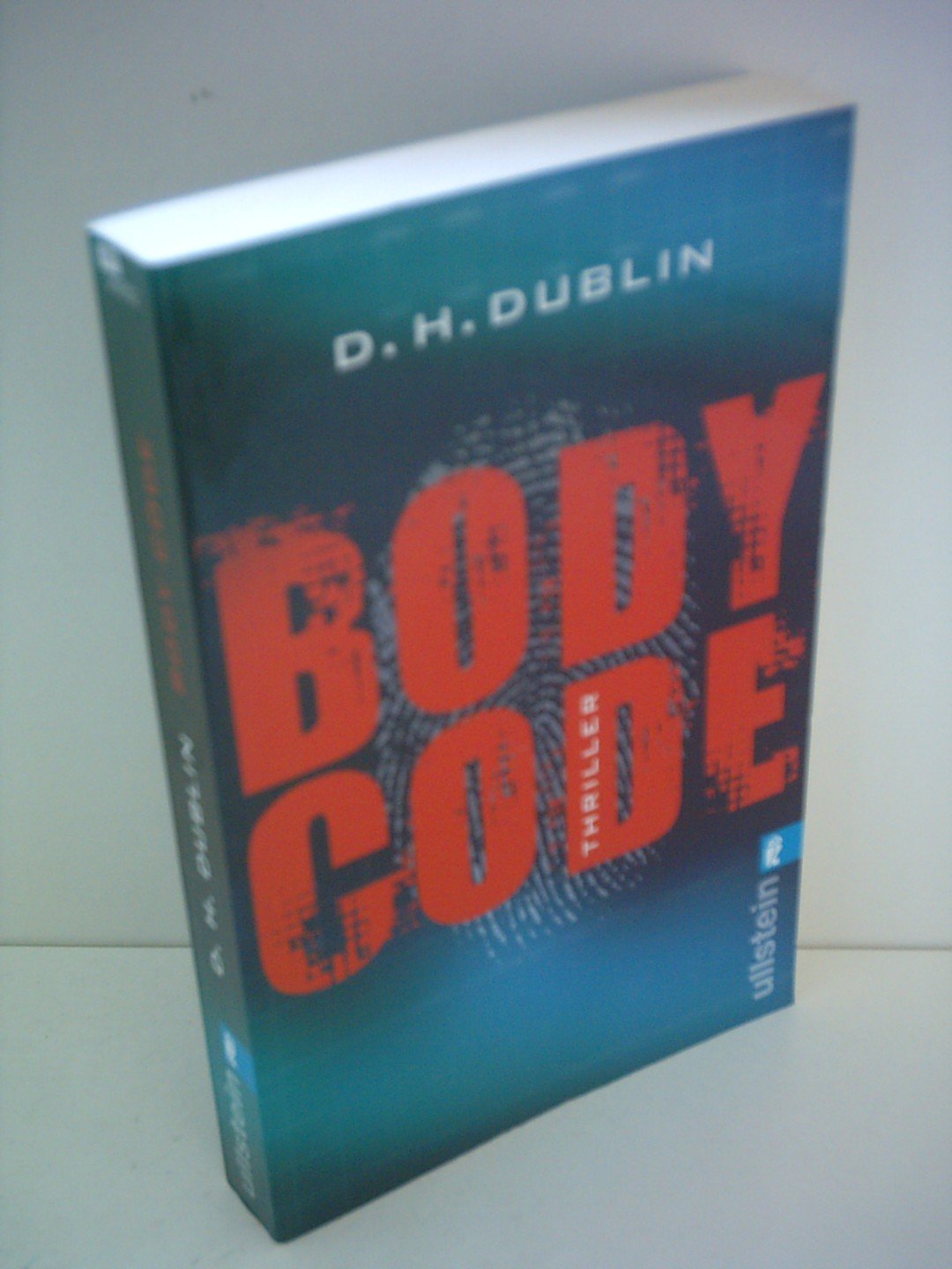 Body Code (Ullstein Belletristik) Contemporary literature Books