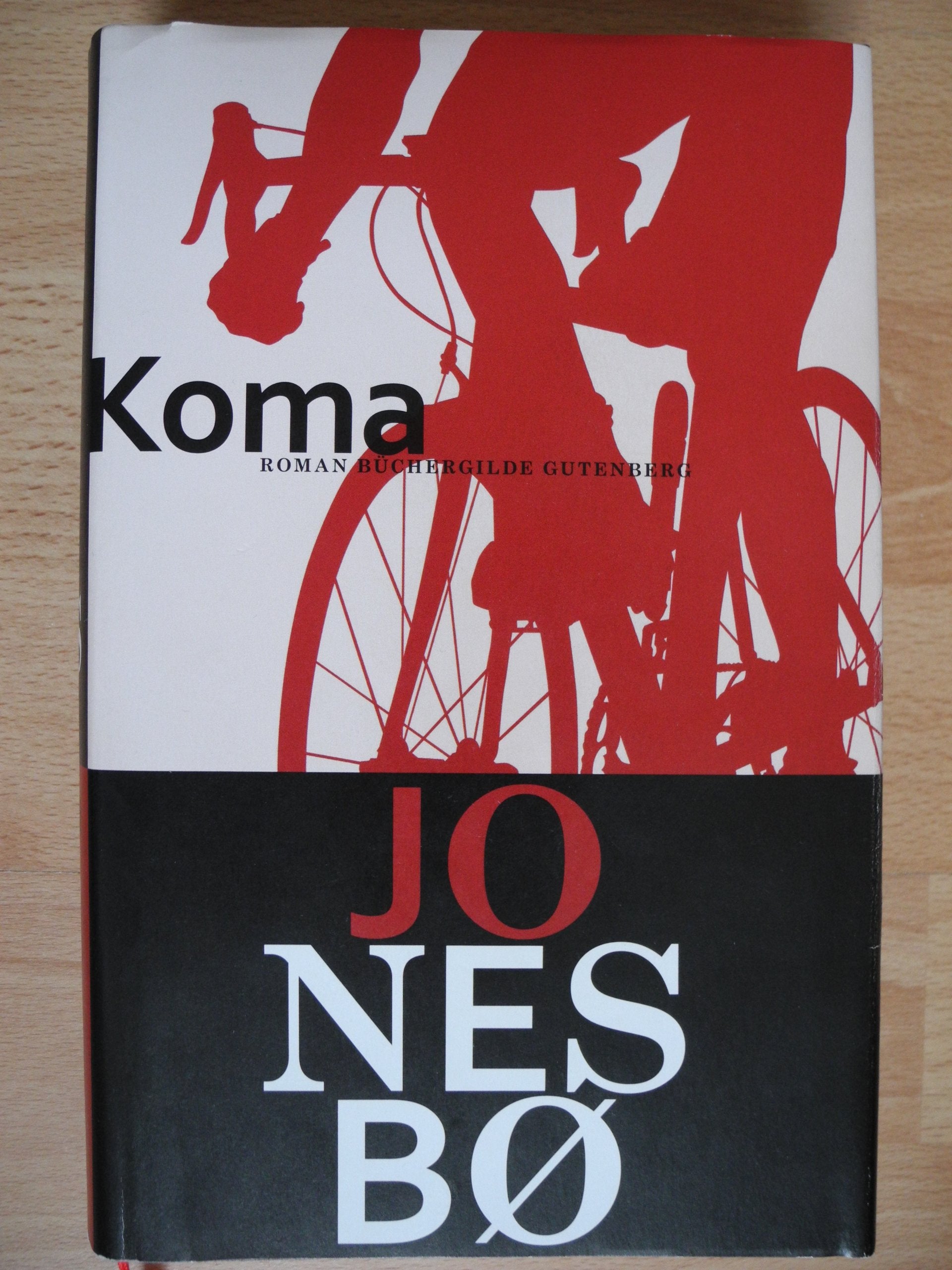 Koma: Kriminalroman (Ein Harry-Hole-Krimi) Action & Adventure