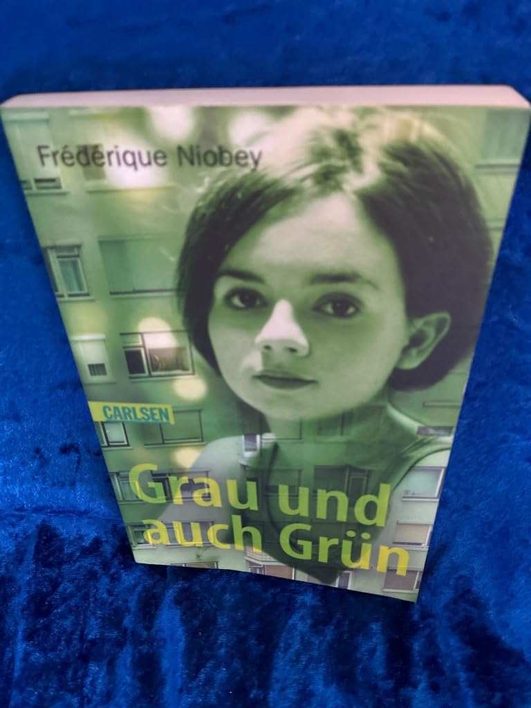 Grau und auch Grün Fantasy & Sci-Fi