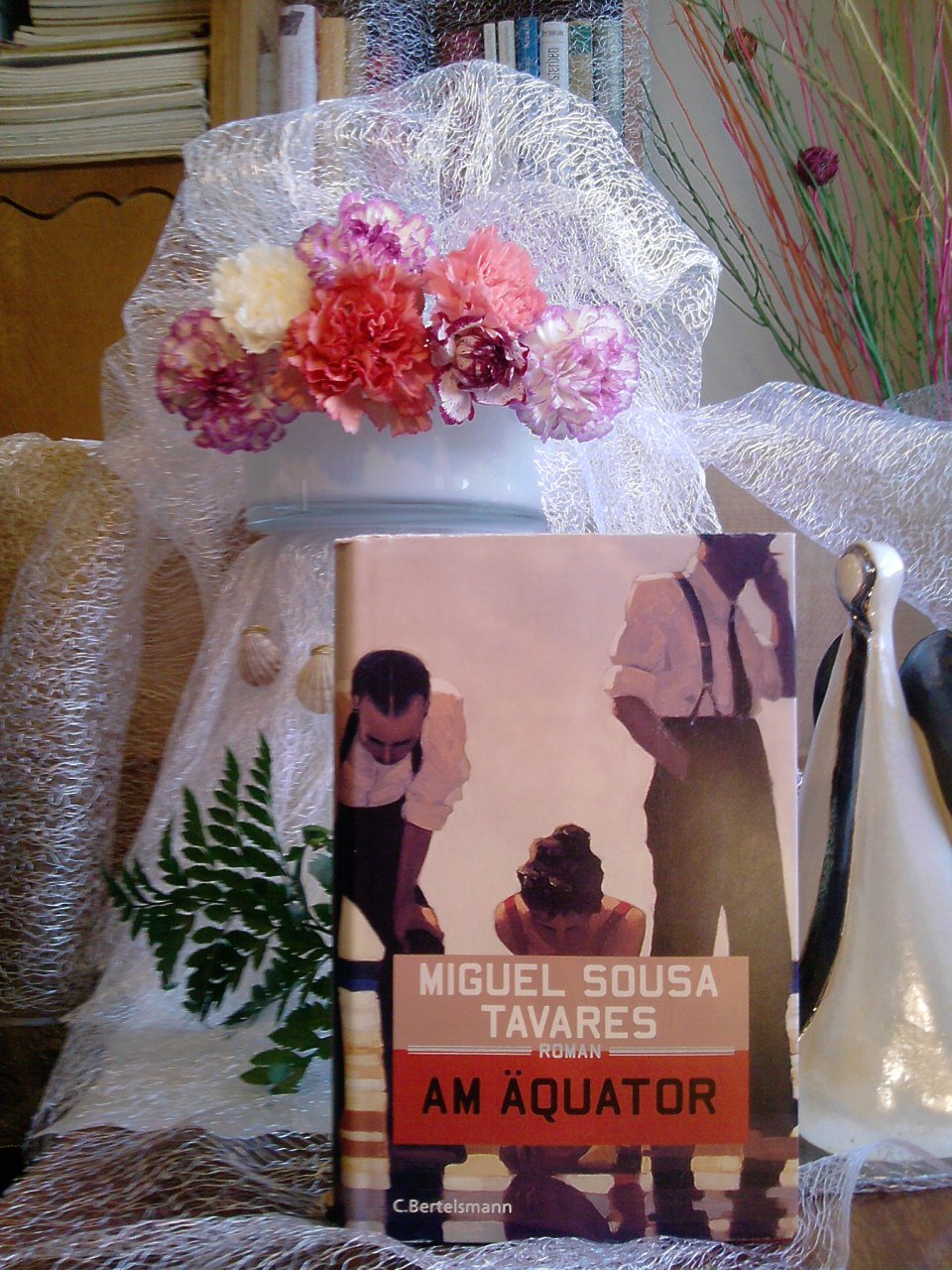 Am Äquator: Roman Contemporary literature