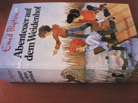 Abenteuer auf dem Weidenhof Books