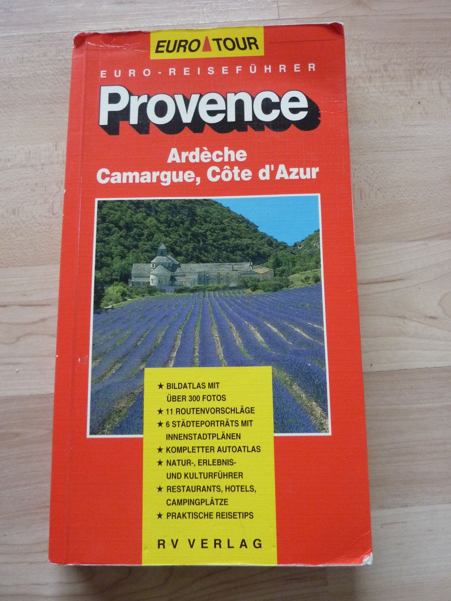 Provence. Ardeche, Camargue, Cote d'Azur. Travel Books