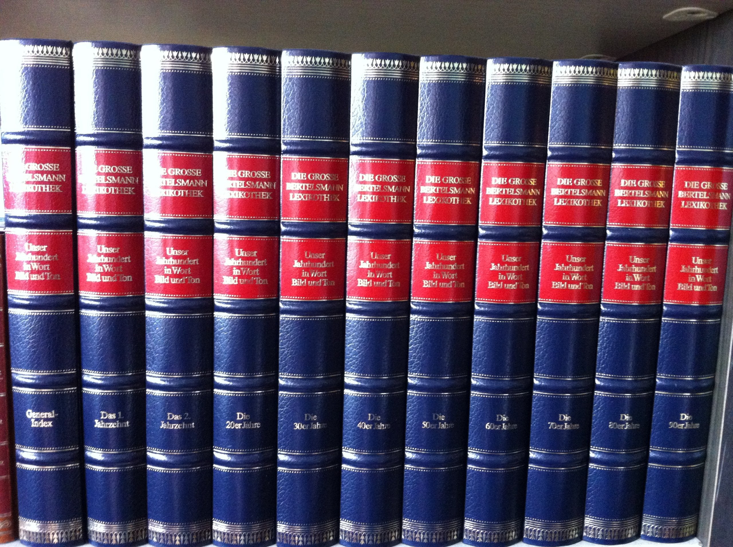 Bertelsmann Lexikothek:Unser Jahrhundert 1900-1999 in Wort ,Bild und Ton Books