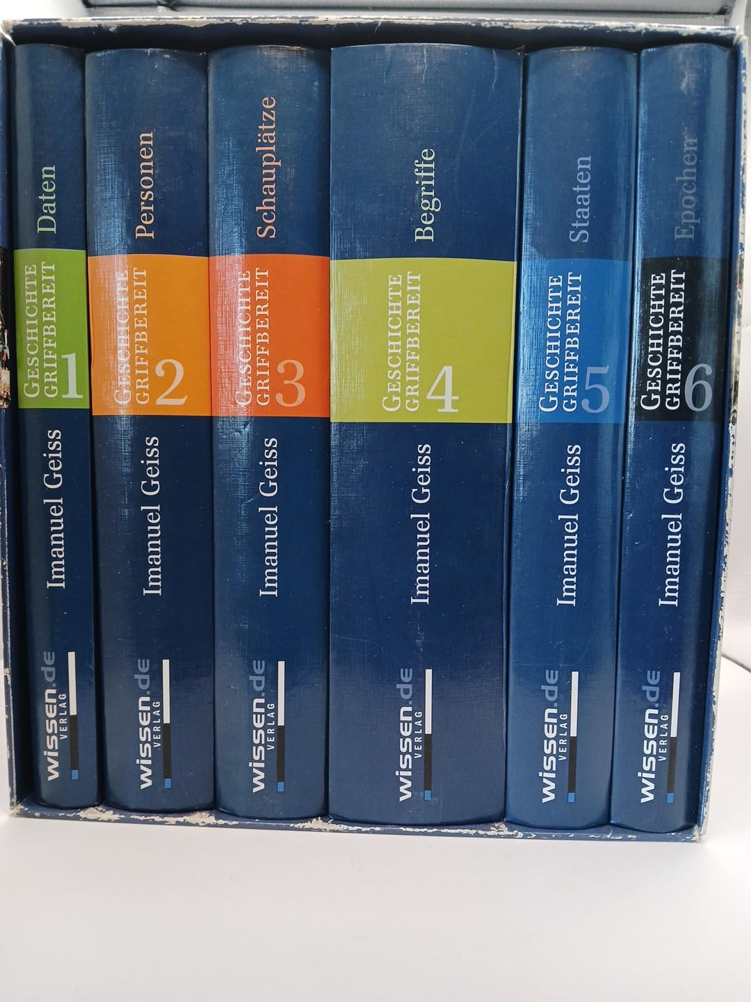 Geschichte griffbereit. Epochen / Daten / Personen / Begriffe / Schauplätze / Staaten. 6 Bde. Reference Books