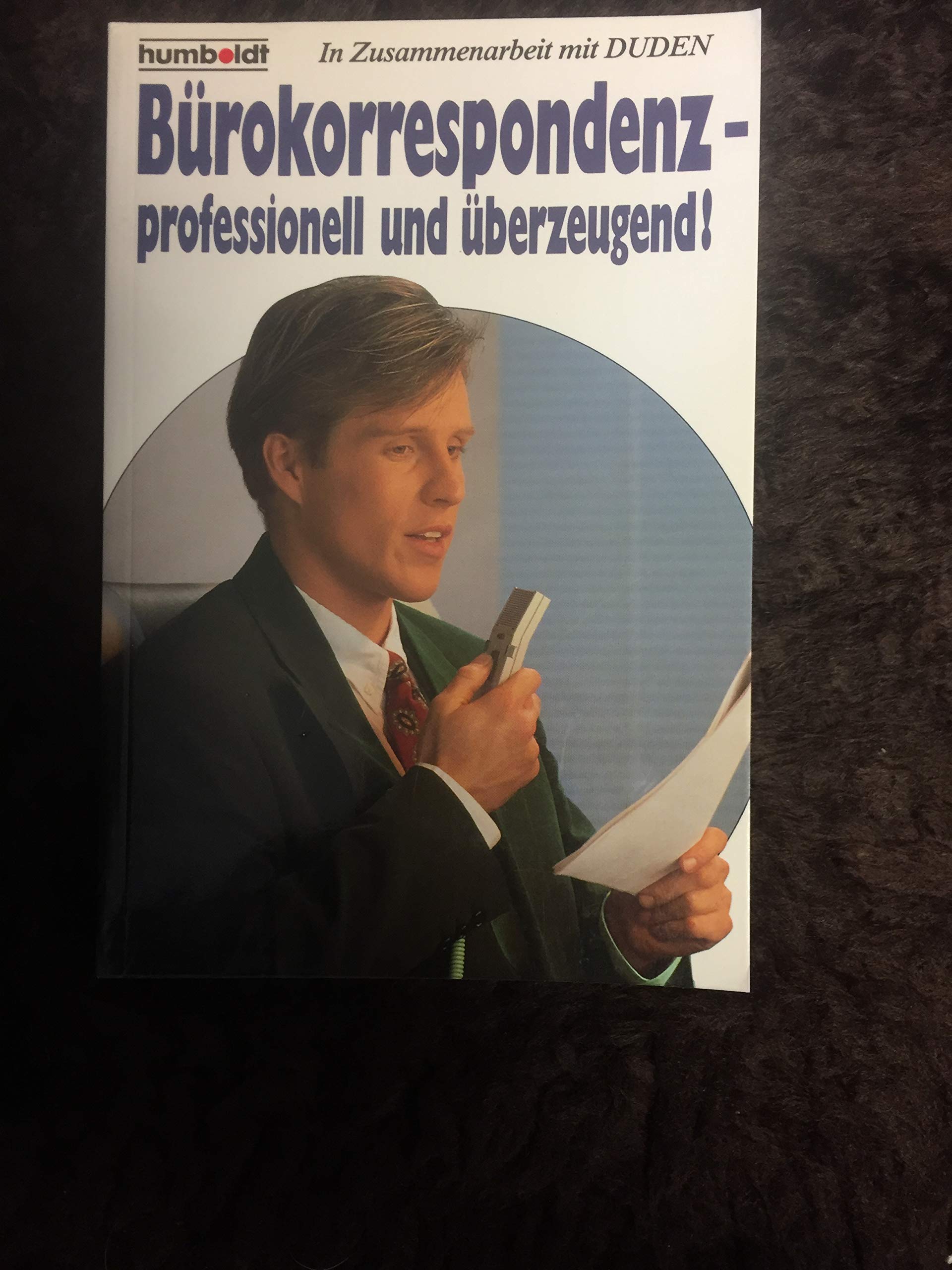 Bürokorrespondenz, professionell und überzeugend. Media & Communication