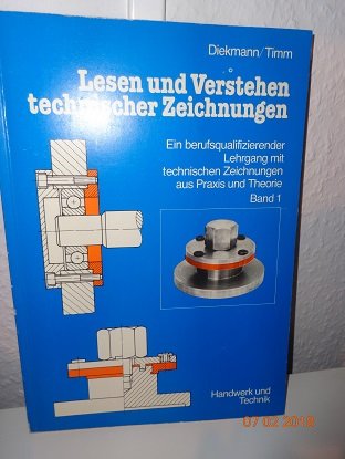 Lesen und Verstehen technischer Zeichnungen. Ein berufsqualifizierender Lehrgang mit technischen Zeichnungen aus Praxis und Theorie. Bd. 1, Lösungen für das Lehrbuch 10351 und für die Arbeitsblätter 10352 Books