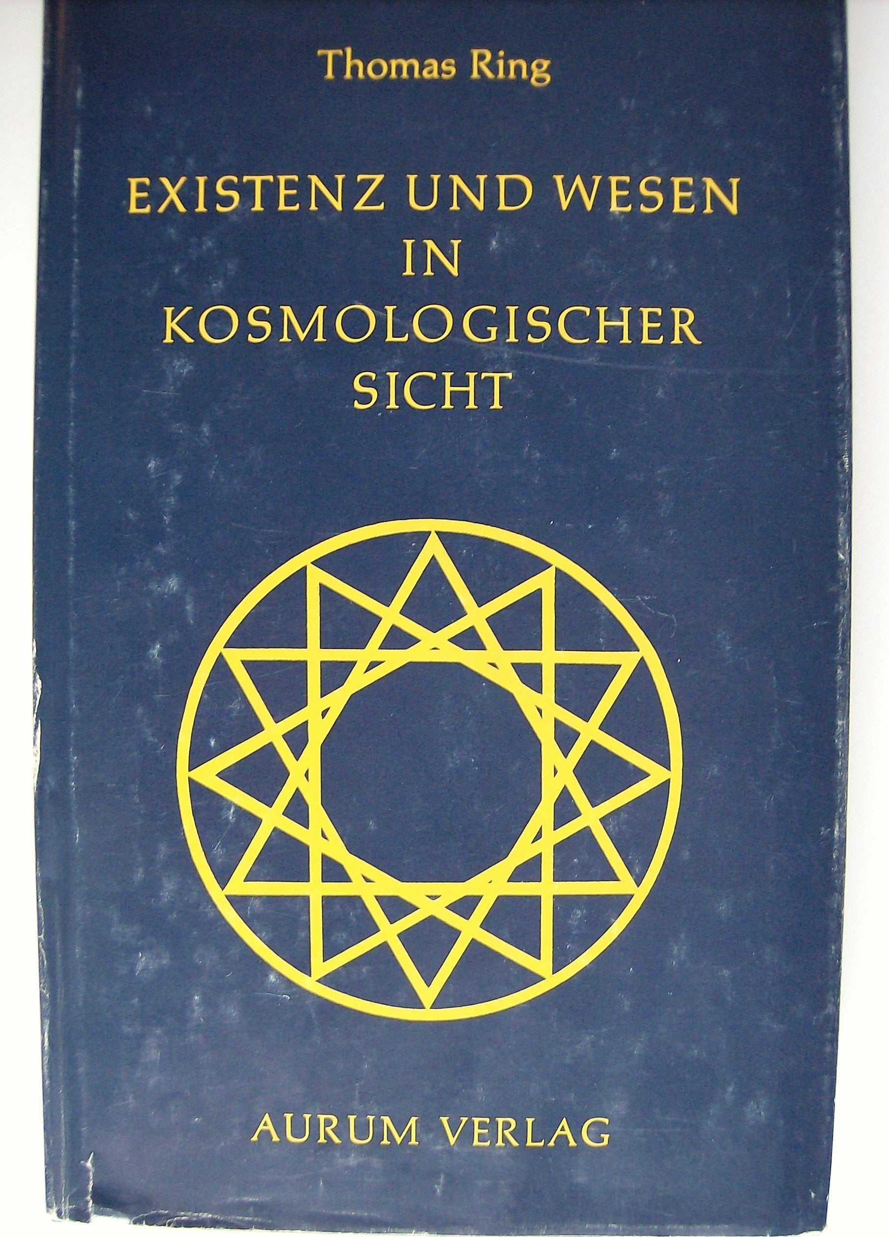 Existenz und Wesen in kosmologischer Sicht Social Sciences