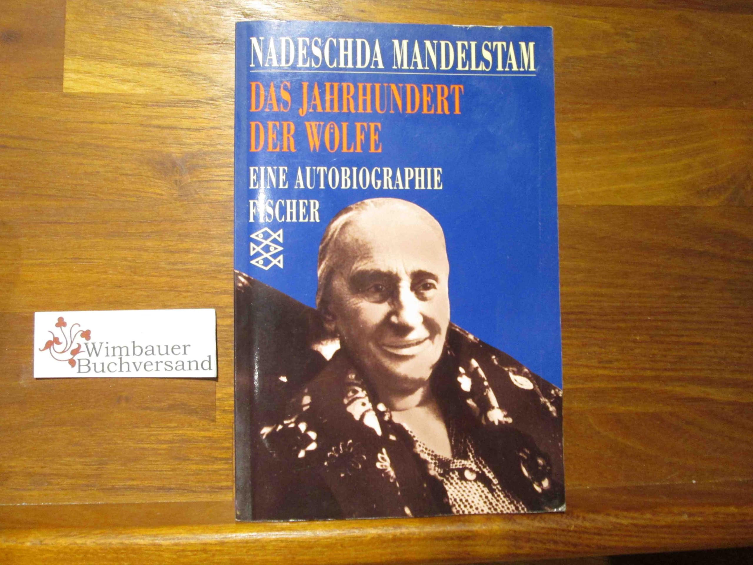 Das Jahrhundert der Wölfe: Eine Autobiographie Politics & Society