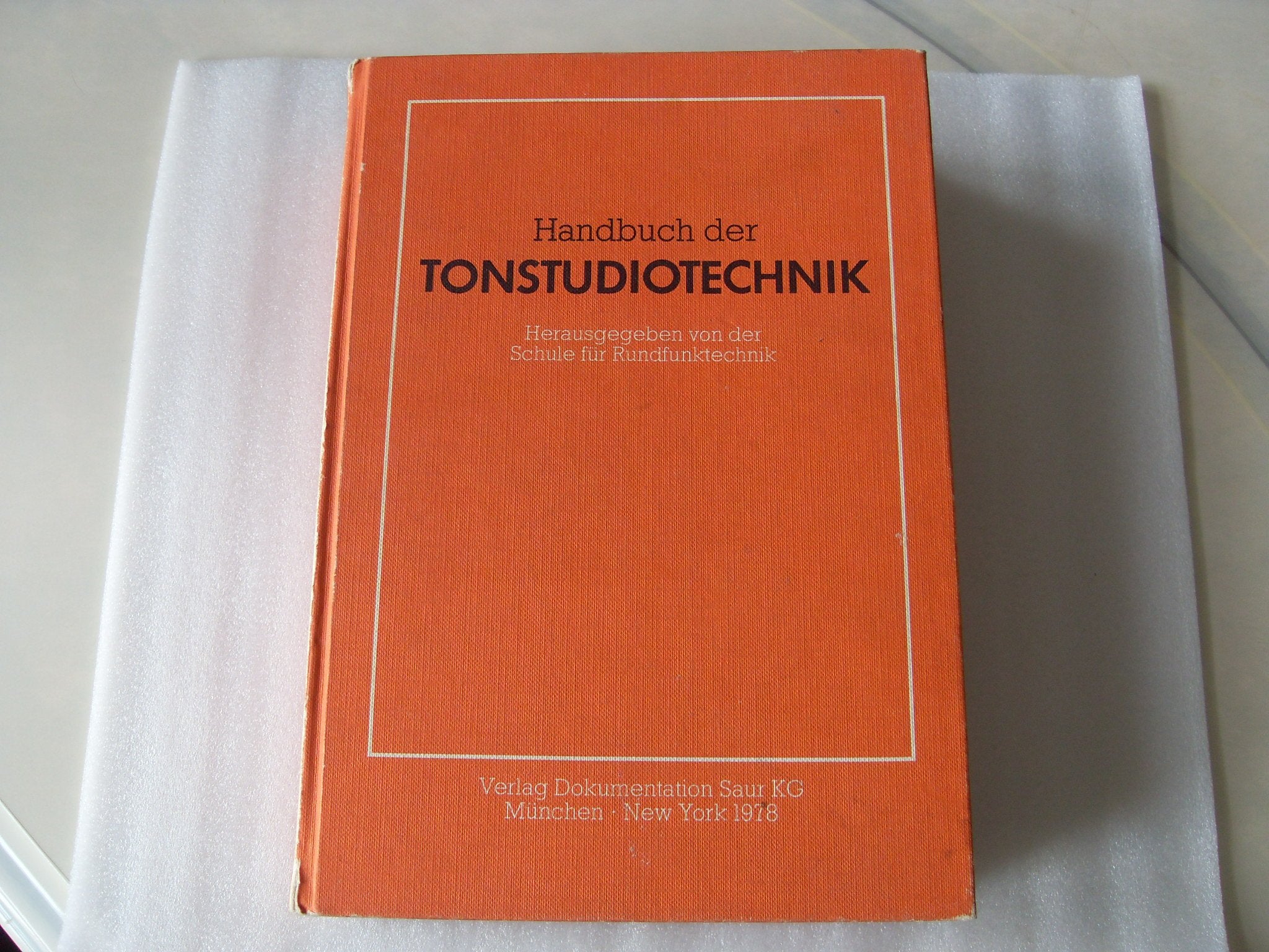 Handbuch der Tonstudiotechnik General education Books