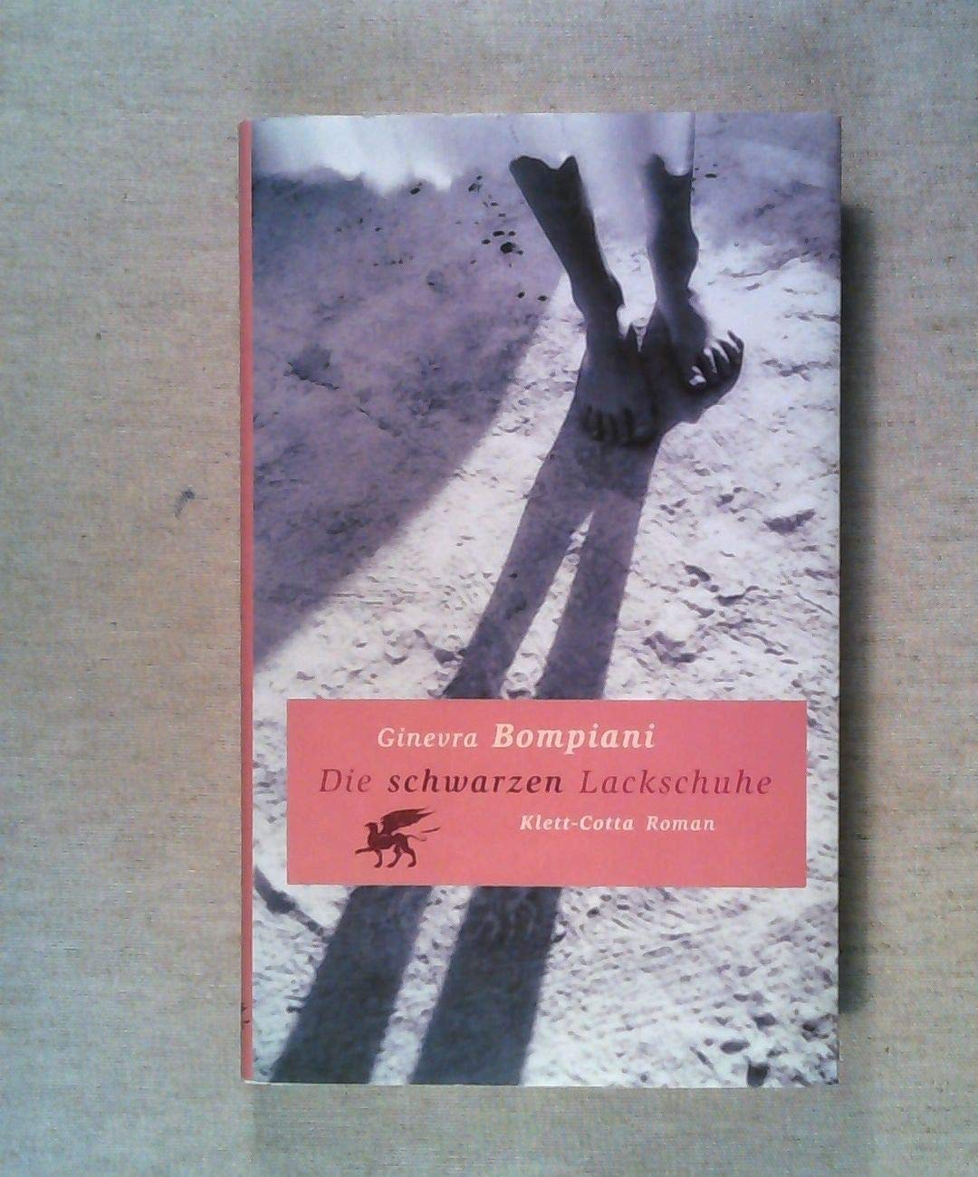 Die schwarzen Lackschuhe: Roman. Aus d. Italien. v. Renate Nentwig. Crime & Thrillers