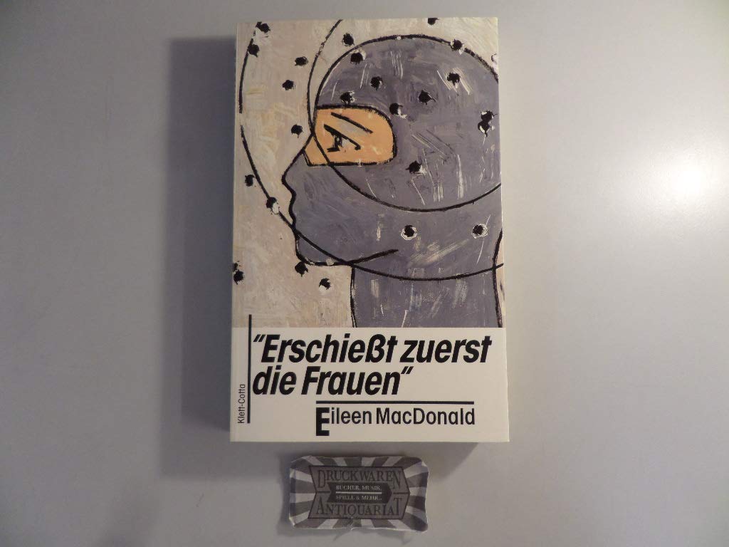 Erschießt zuerst die Frauen Law