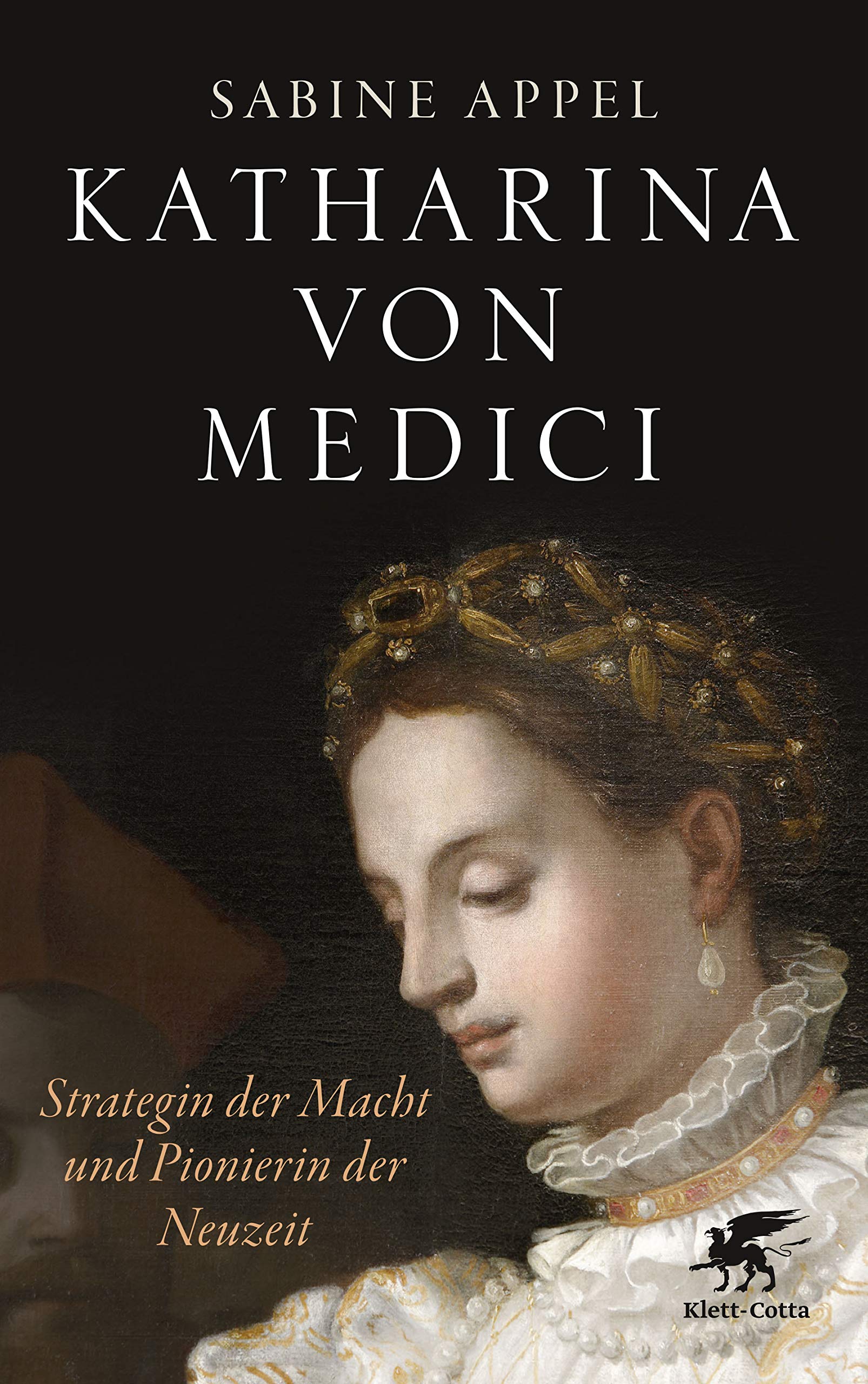 Katharina von Medici Politics & Society