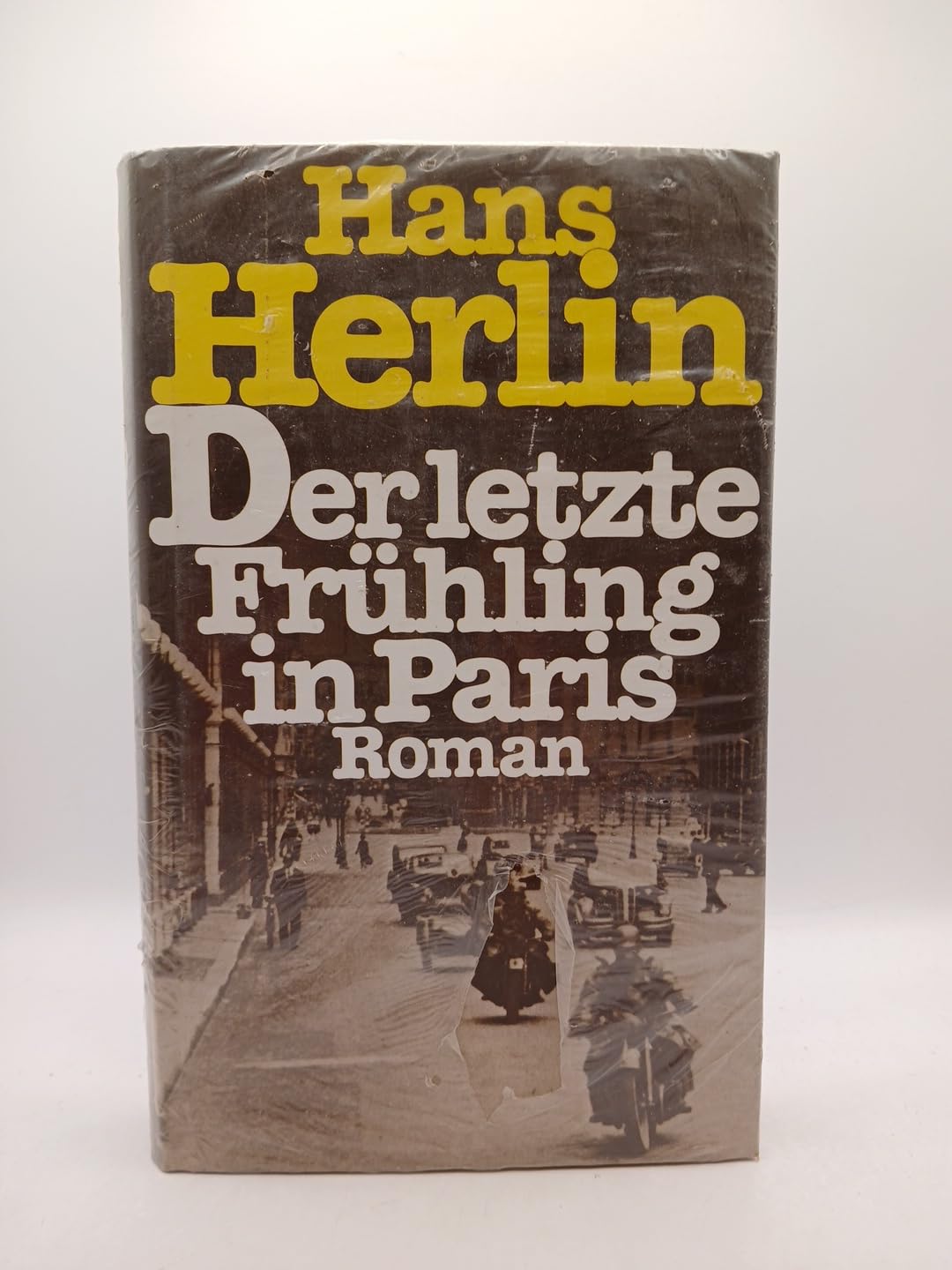 Der letzte Frühling in Paris. Travel