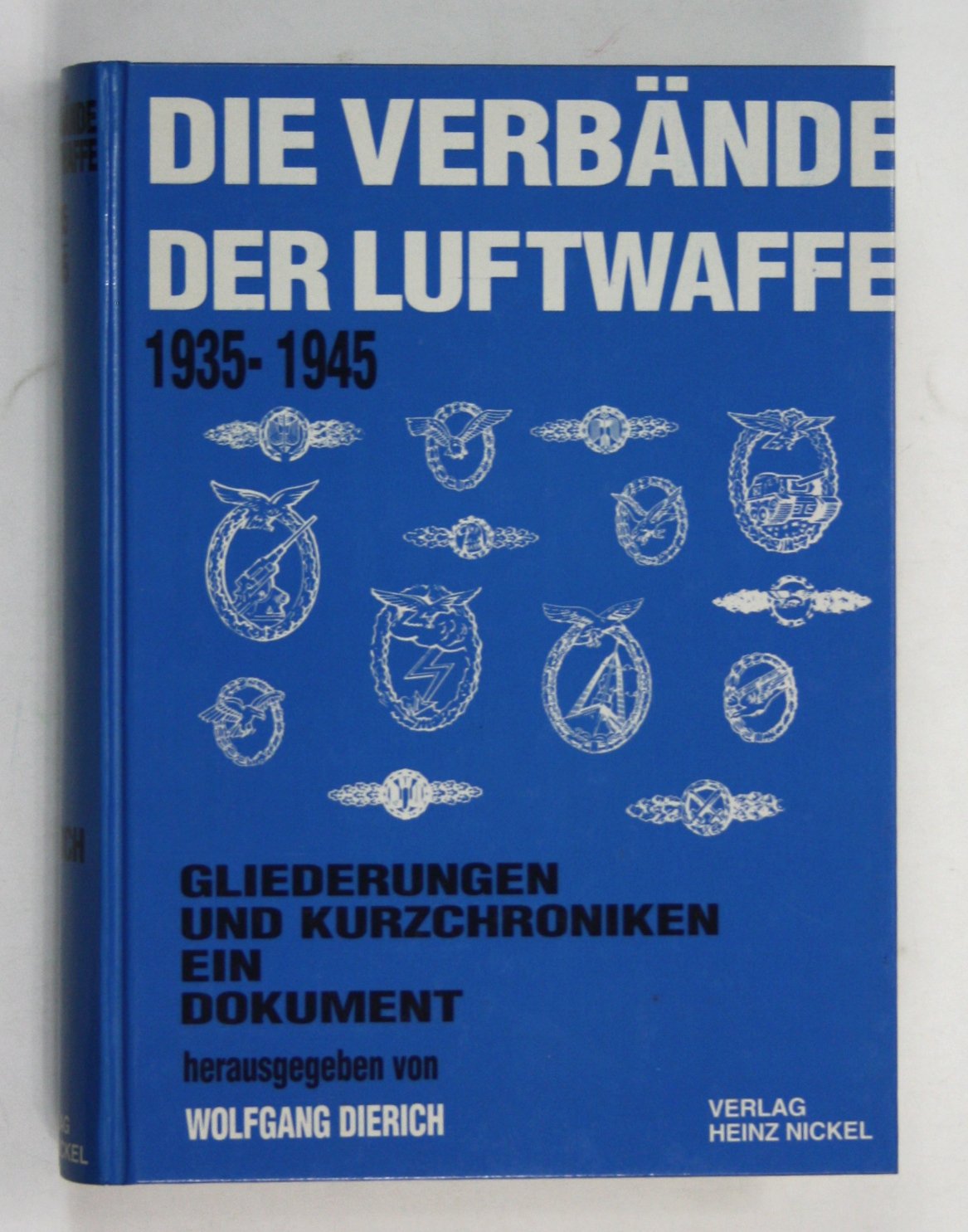 Fliegerhorste und Einsatzhäfen der Luftwaffe: Planskizzen 1935-1945 Politics & History