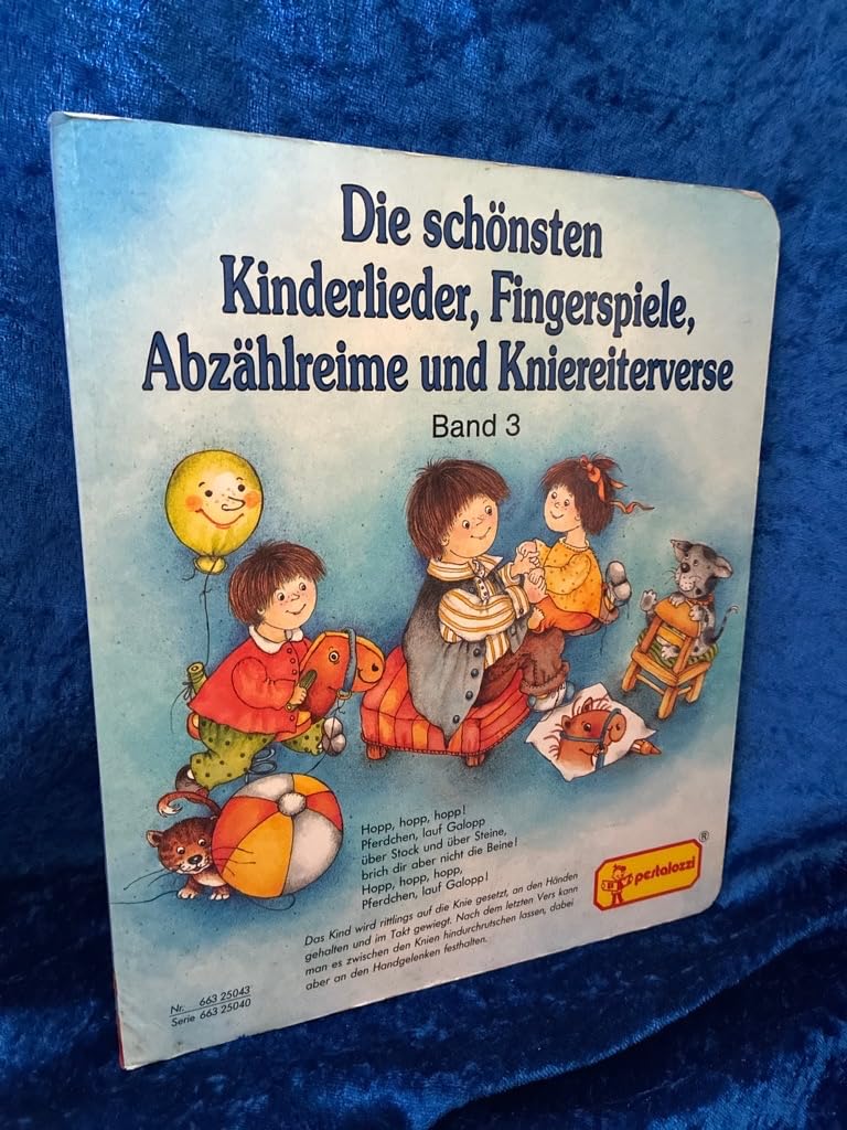 Die schoensten Kinderlieder III, Fingerspiele, Abzaehlreime und Kniereiterverse Children's books