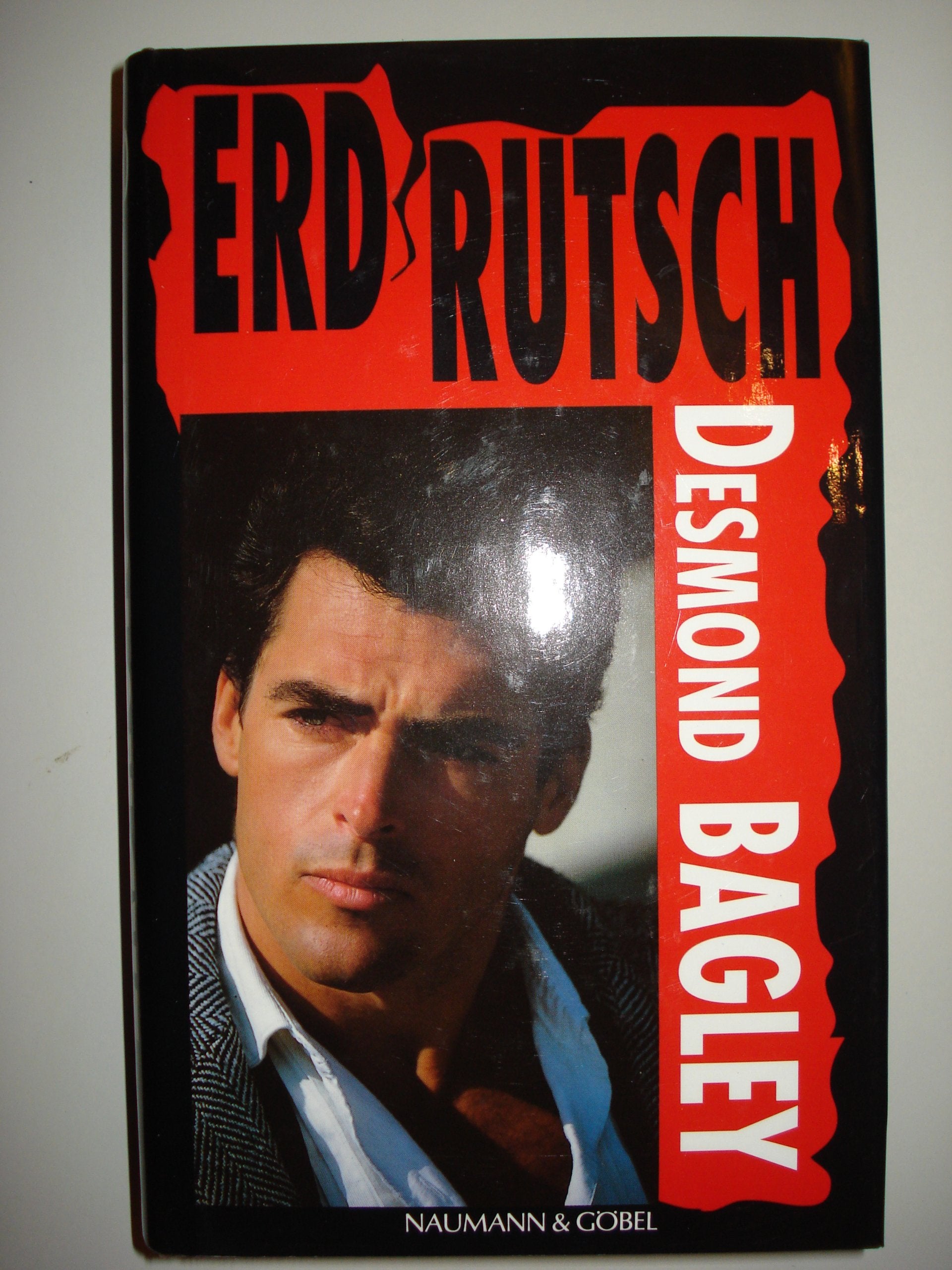 Erdrutsch. Art & Literature Books