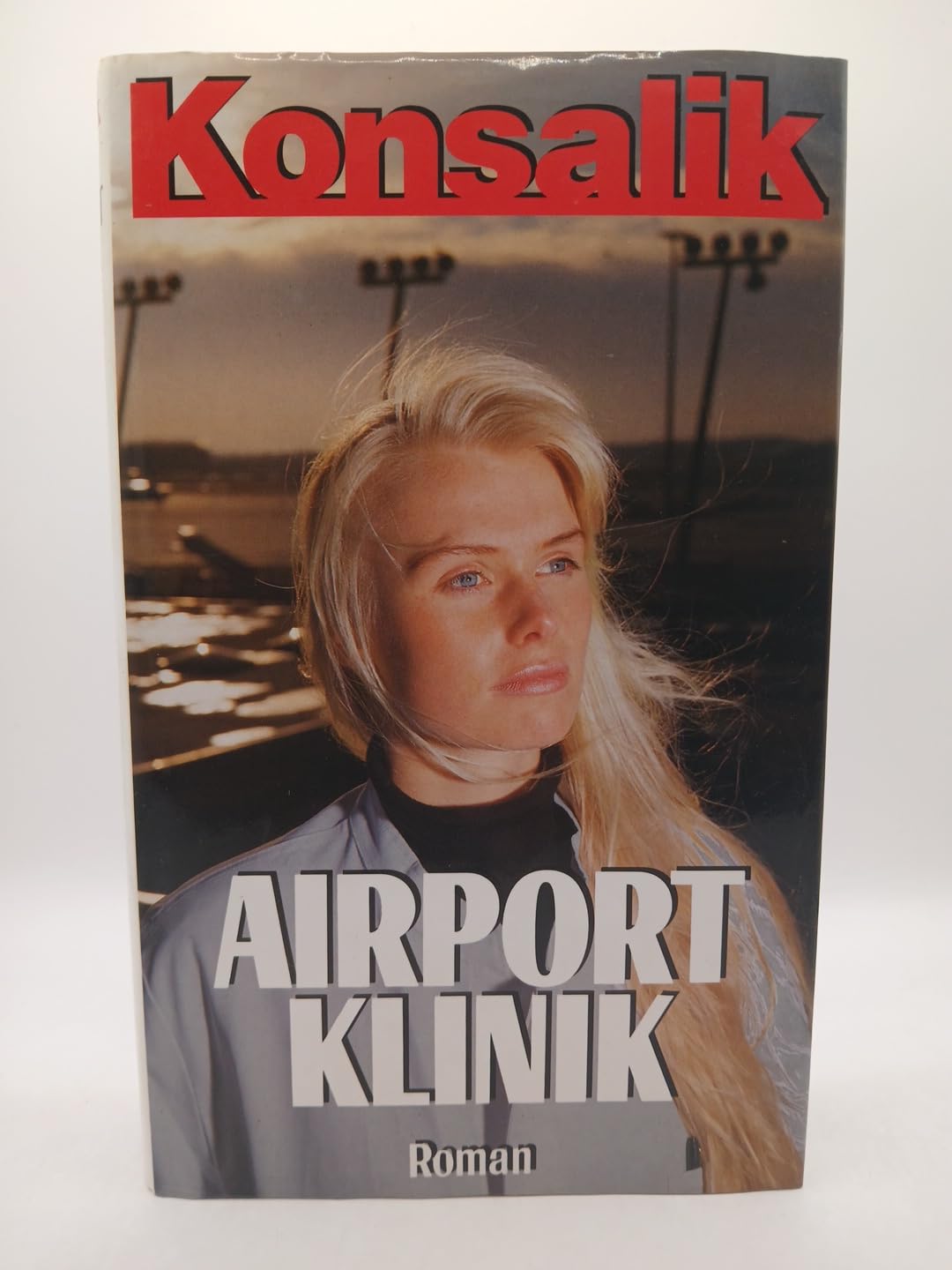 Airport-Klinik Books