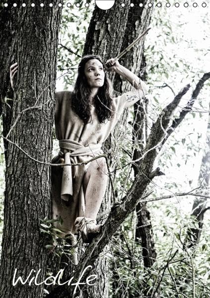 Wildlife (Wandkalender 2016 DIN A4 hoch): Hunting and Fishing Medieval-Girl (Monatskalender, 14 Seiten ) (CALVENDO Menschen) Calendars